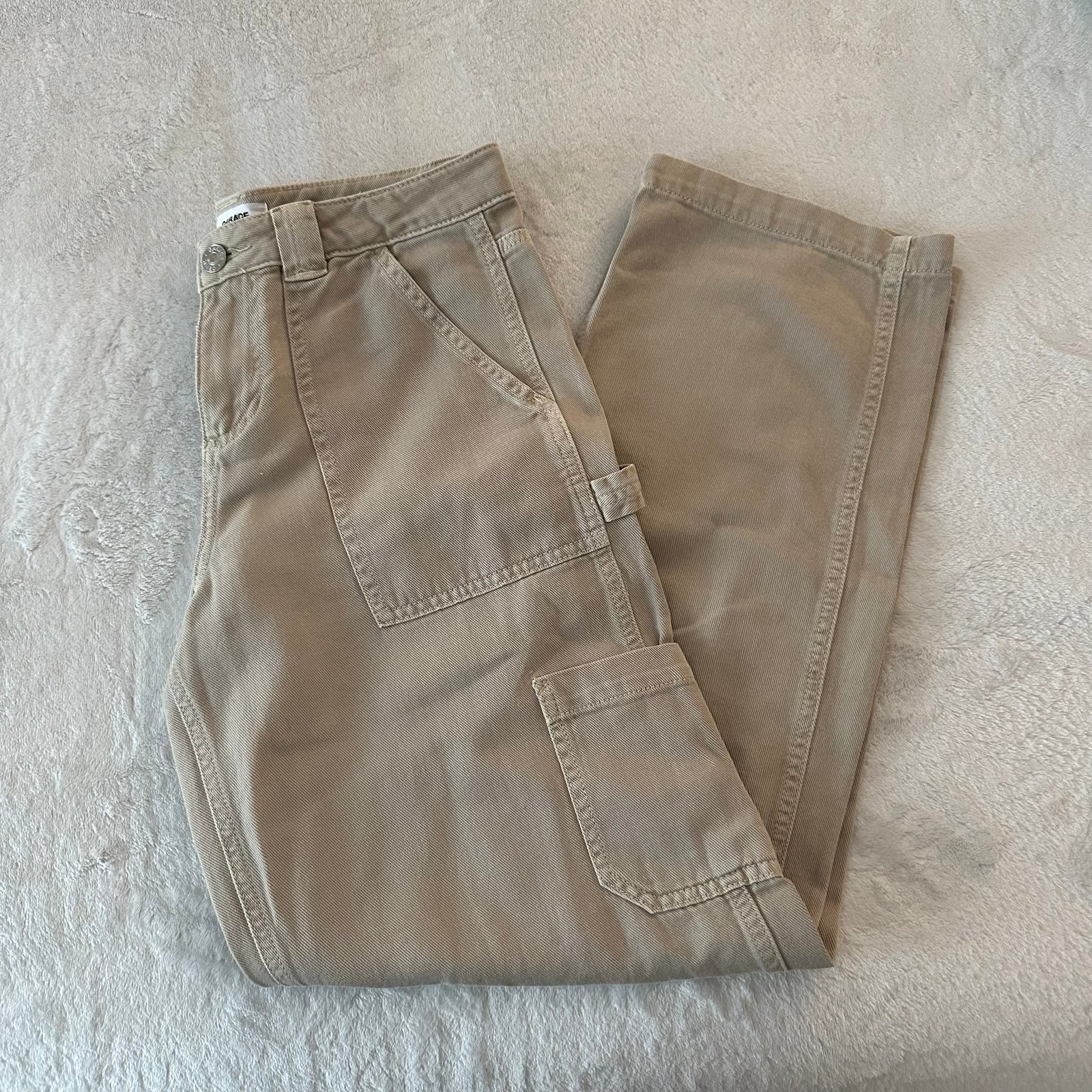 Low-mid rise cargo pants
