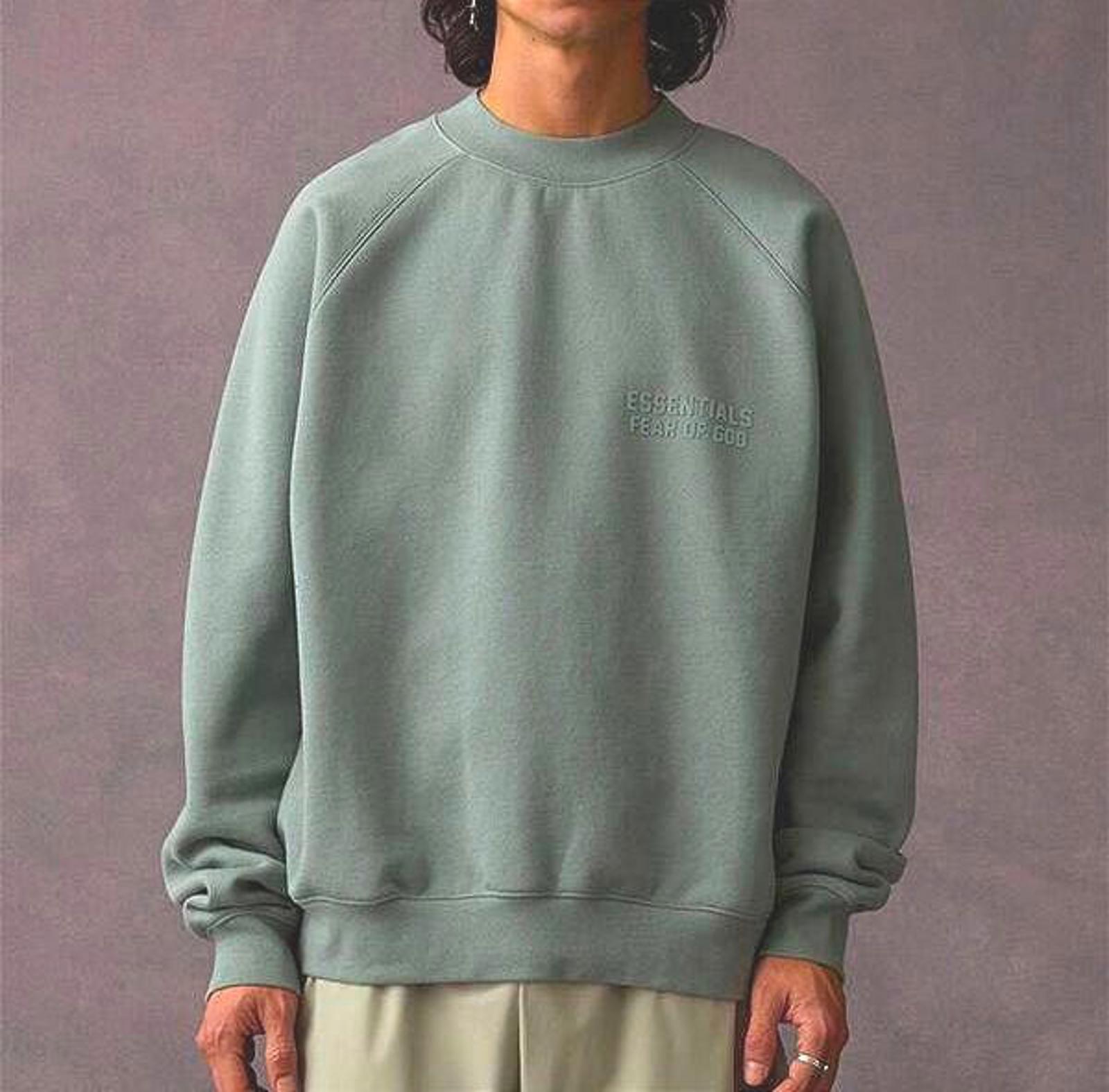 Fear of God Essentials Crewneck Sycamore Size Medium