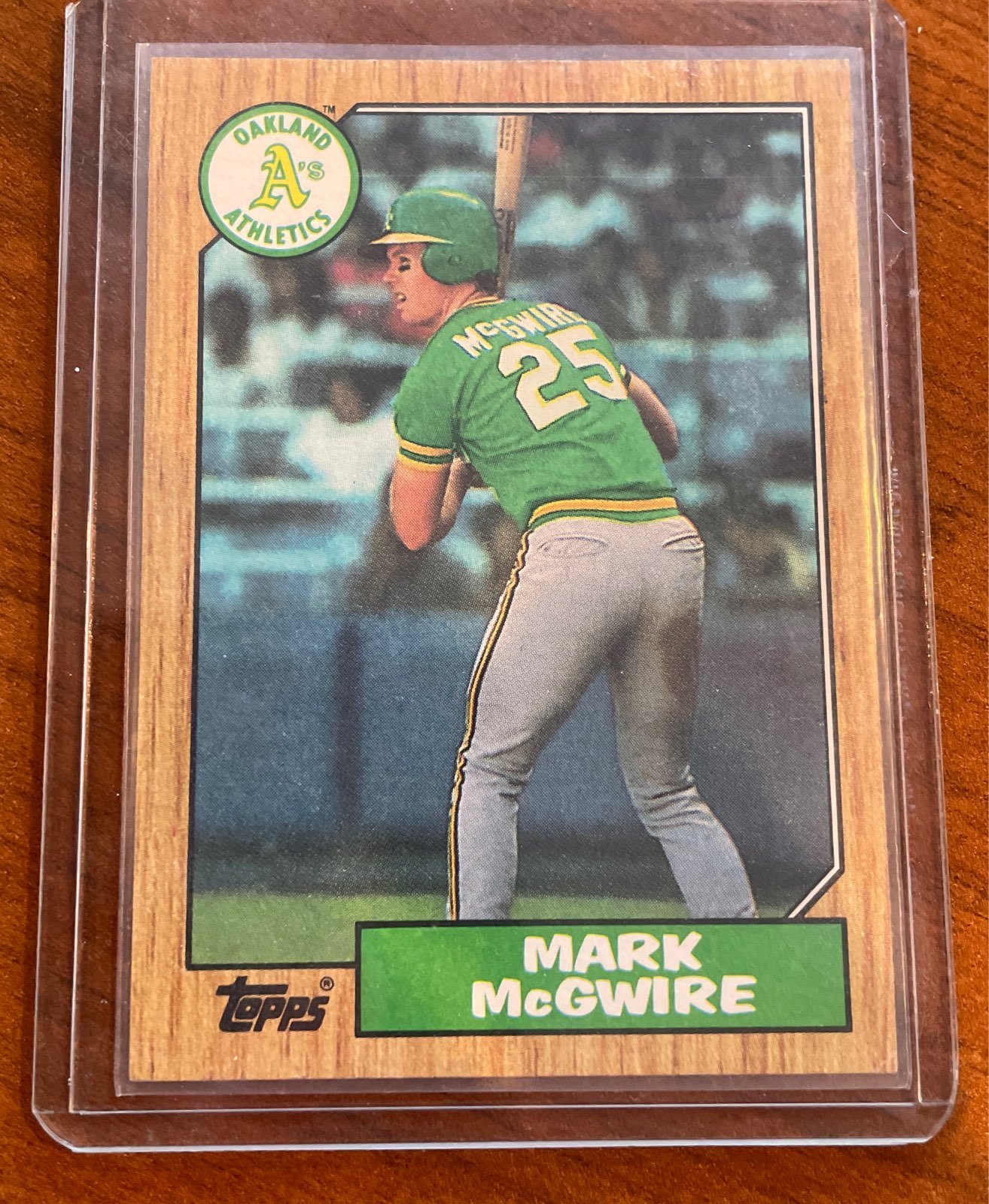 1987 Topps Mark McGwire Oakland Athletics #366 Rookie Baseball Card