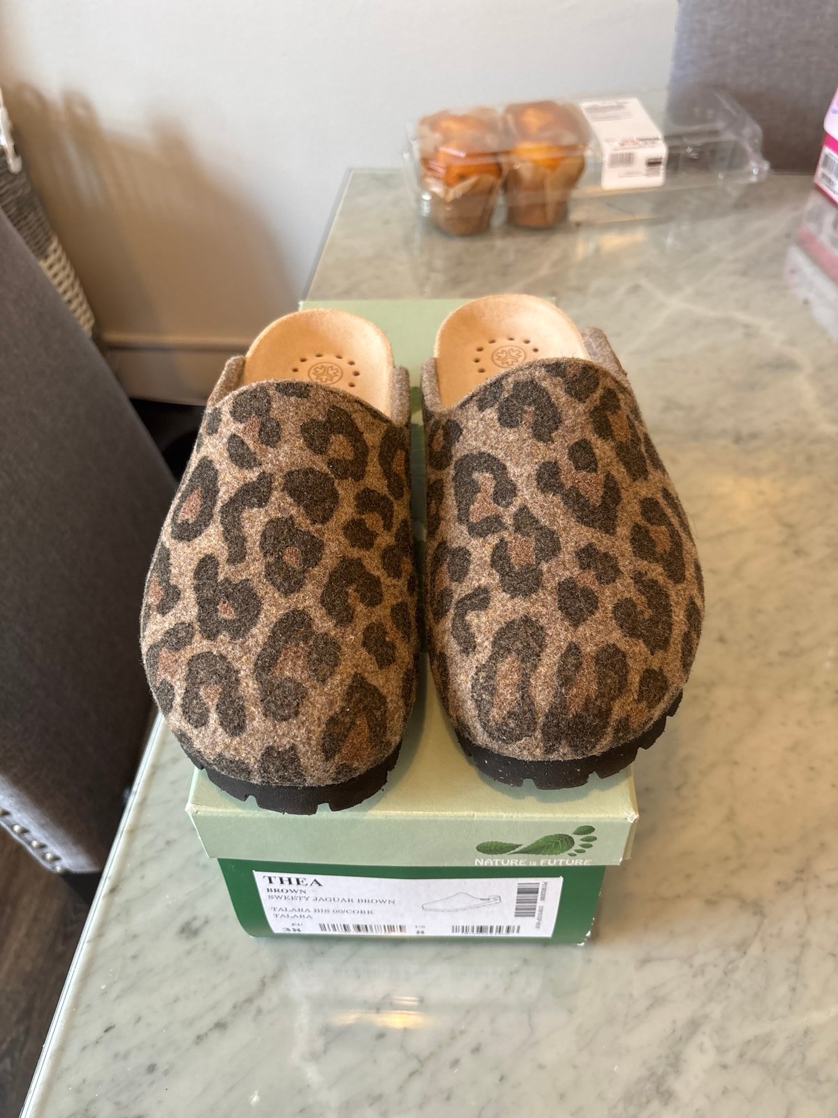 Women Mephisto Clogs Jagua Brown Size US 7 1/2 (38)