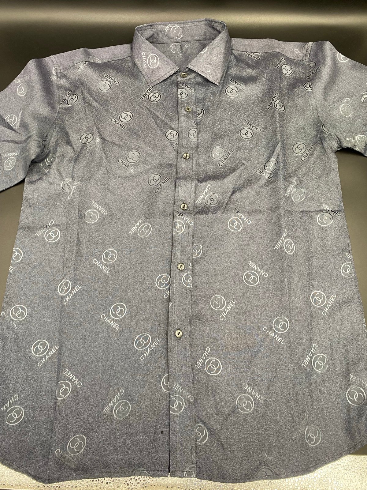 Men’s Medium button down shirt