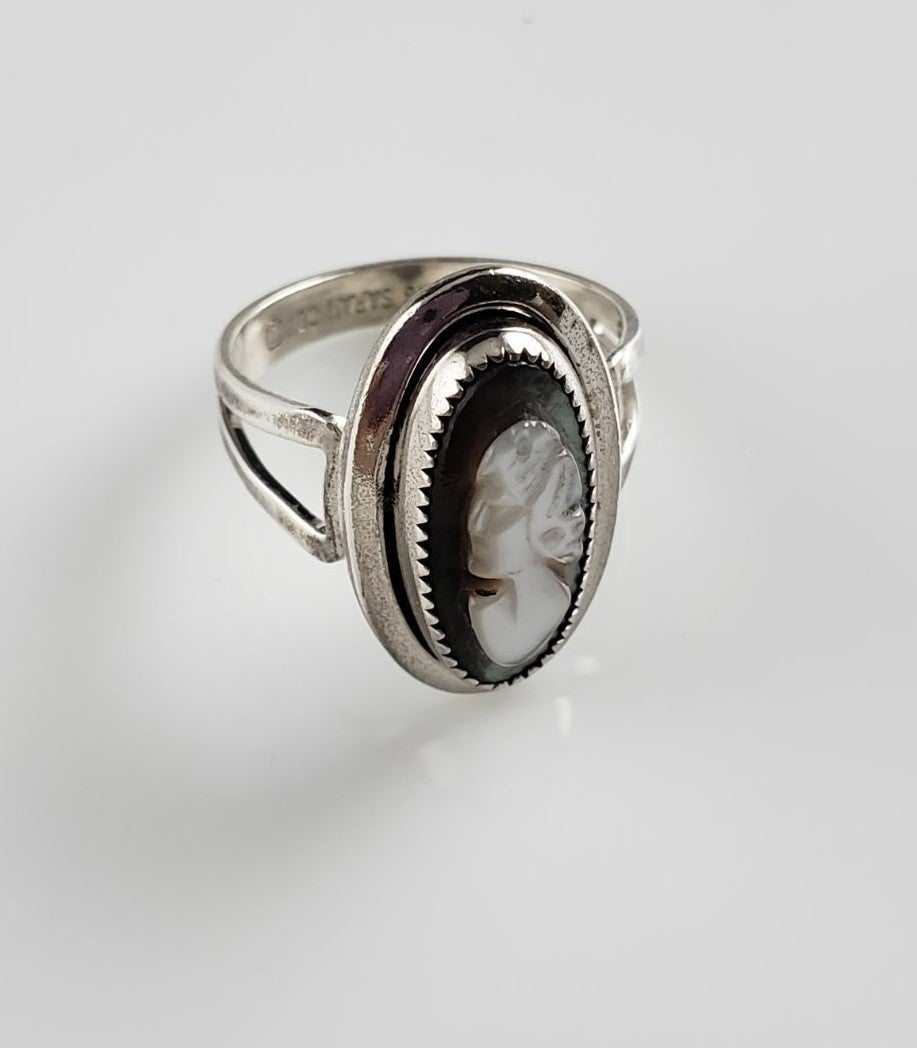 Sarah Coventry Sterling Cameo Ring