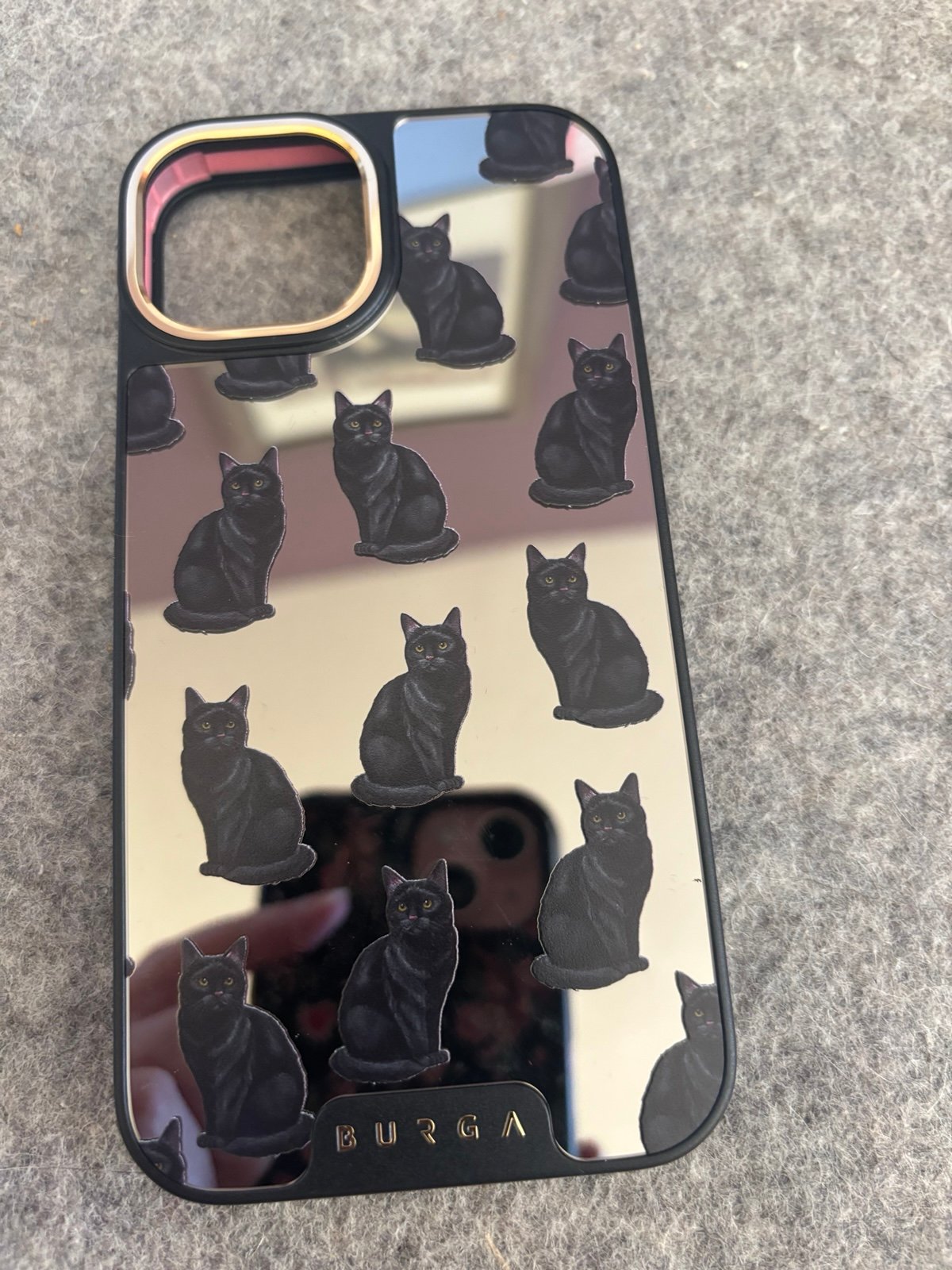 Burga Elite Mirror Salem iPhone 14 Case