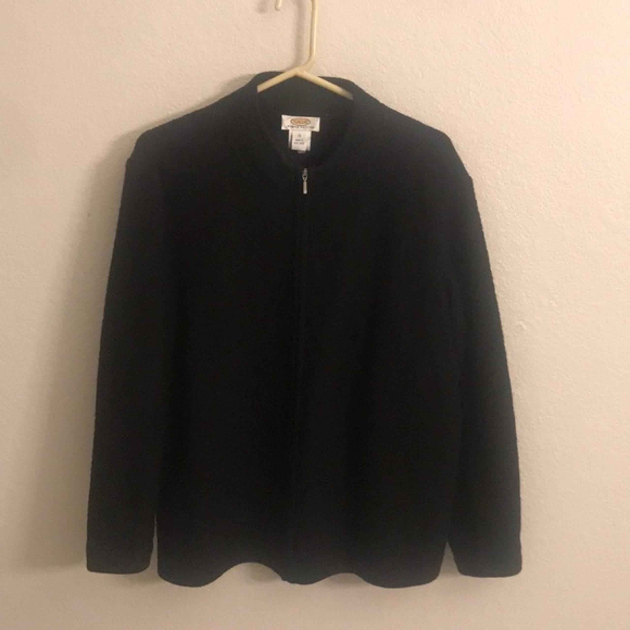 Classic Talbots black wool coat with zipper XL