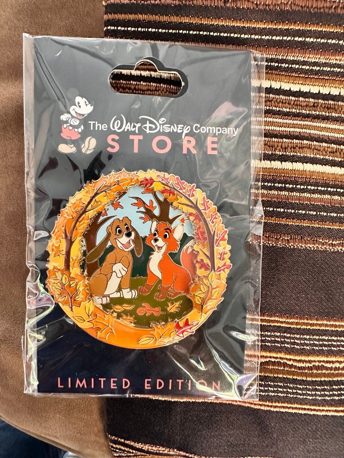 D23 2024 Tod and Copper Seasons of Friendship Fall Pin LE 300