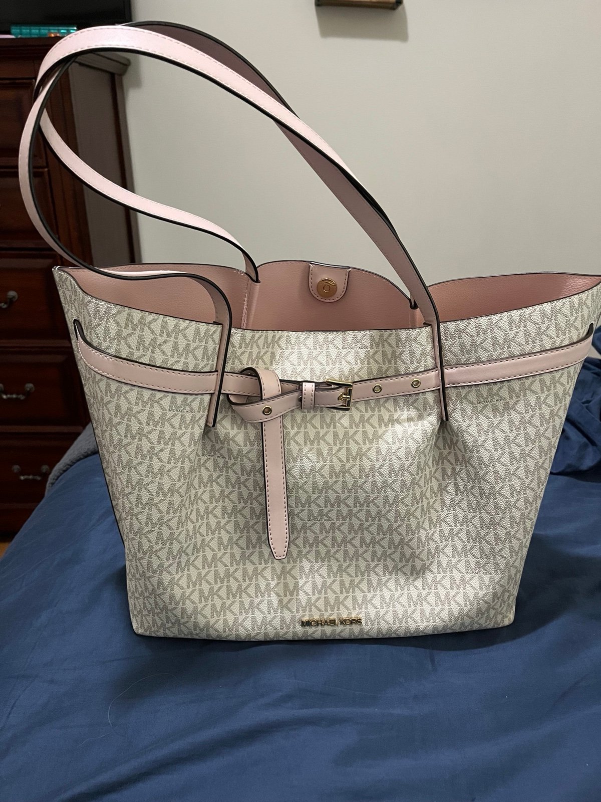 Michael Kors purses