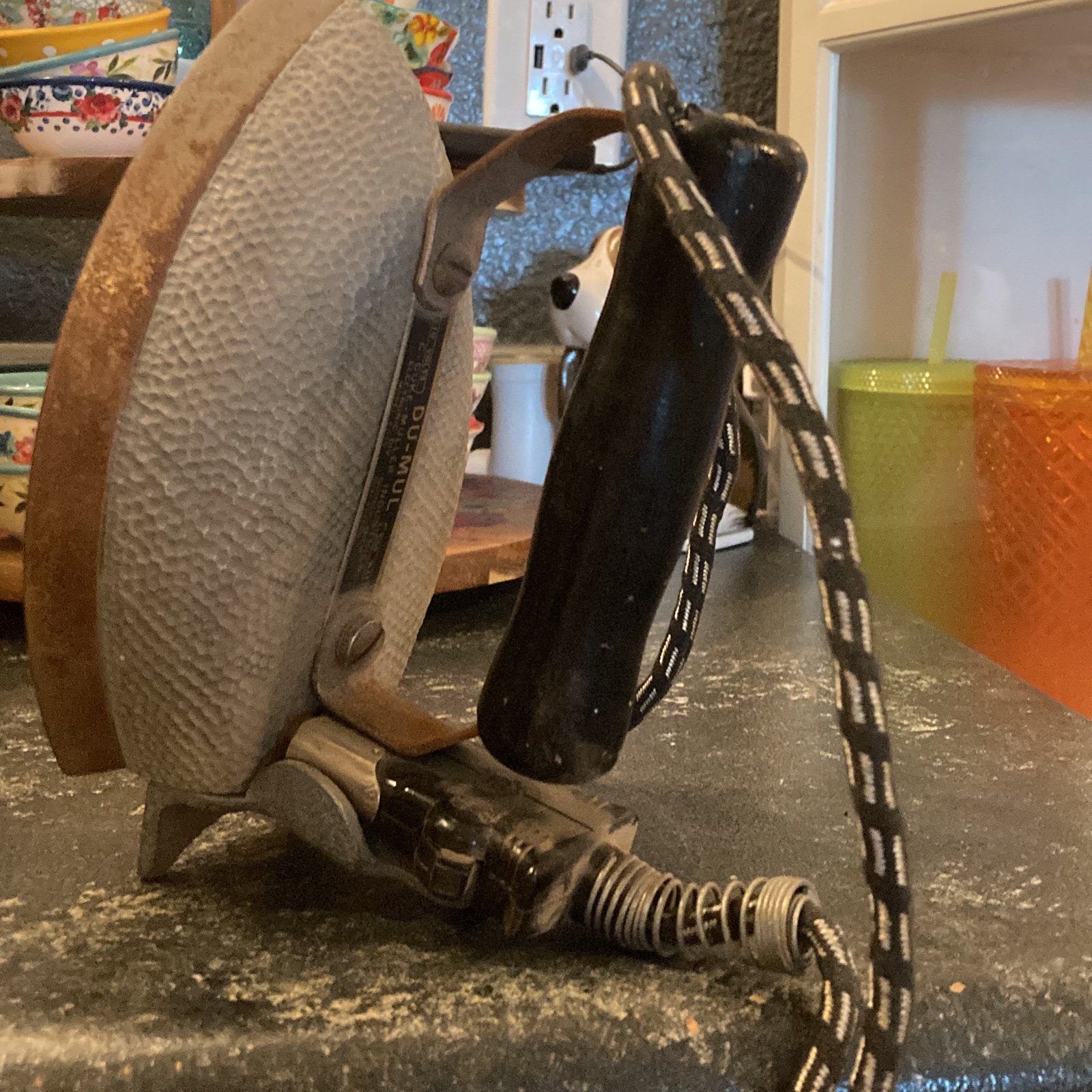 Vintage 1930s iron