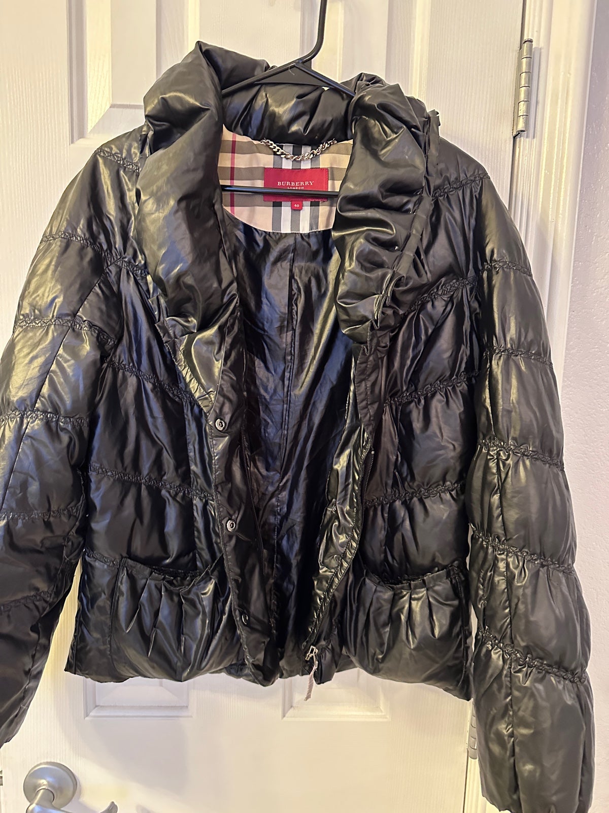Burberry puffer coat