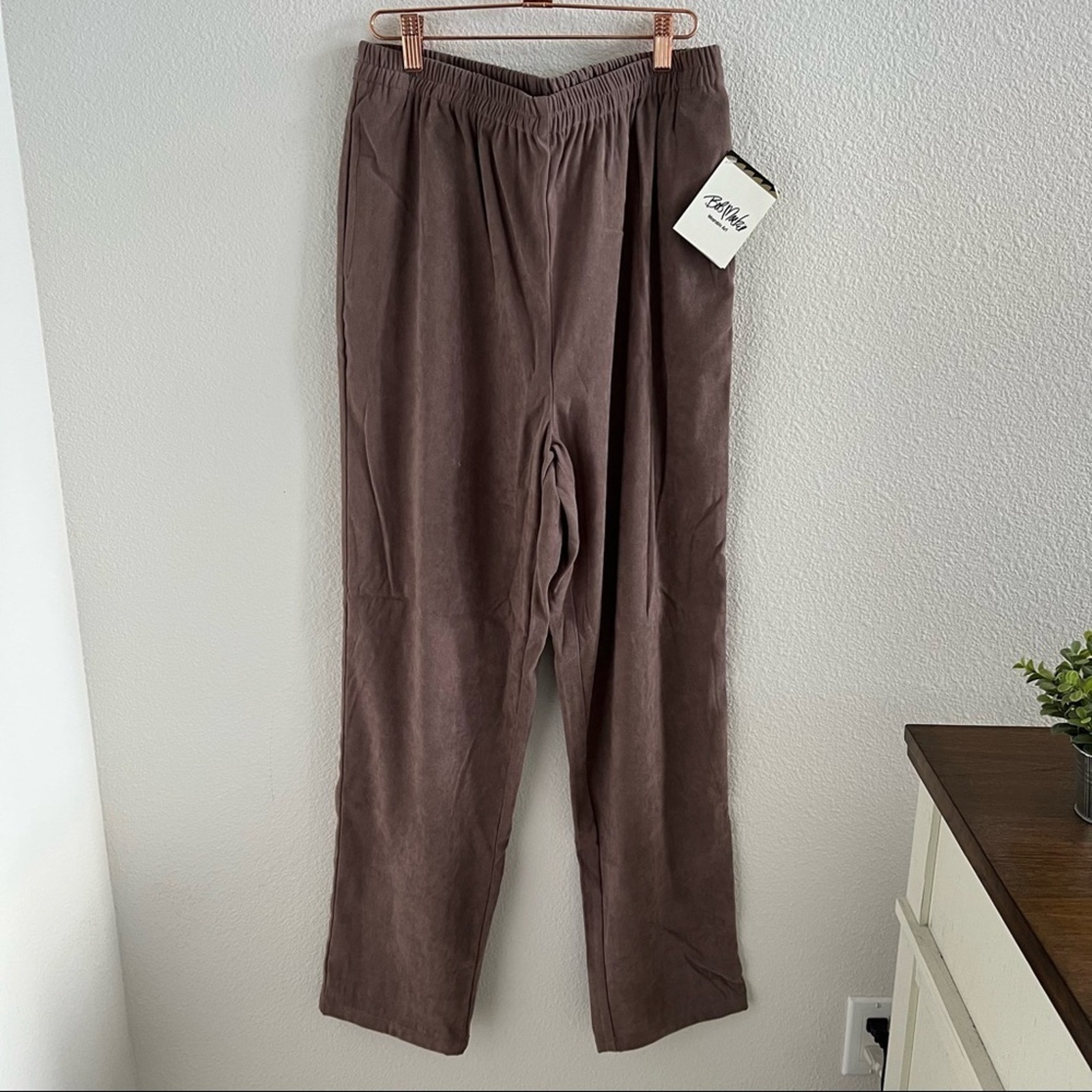 NWT Bob Mackie Wearable Art Pull on Neutral Brown Tone Pants Elastic Waist M