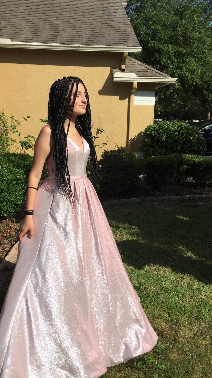 Shops SHERRI HILL soft pink glittery Ball Gown