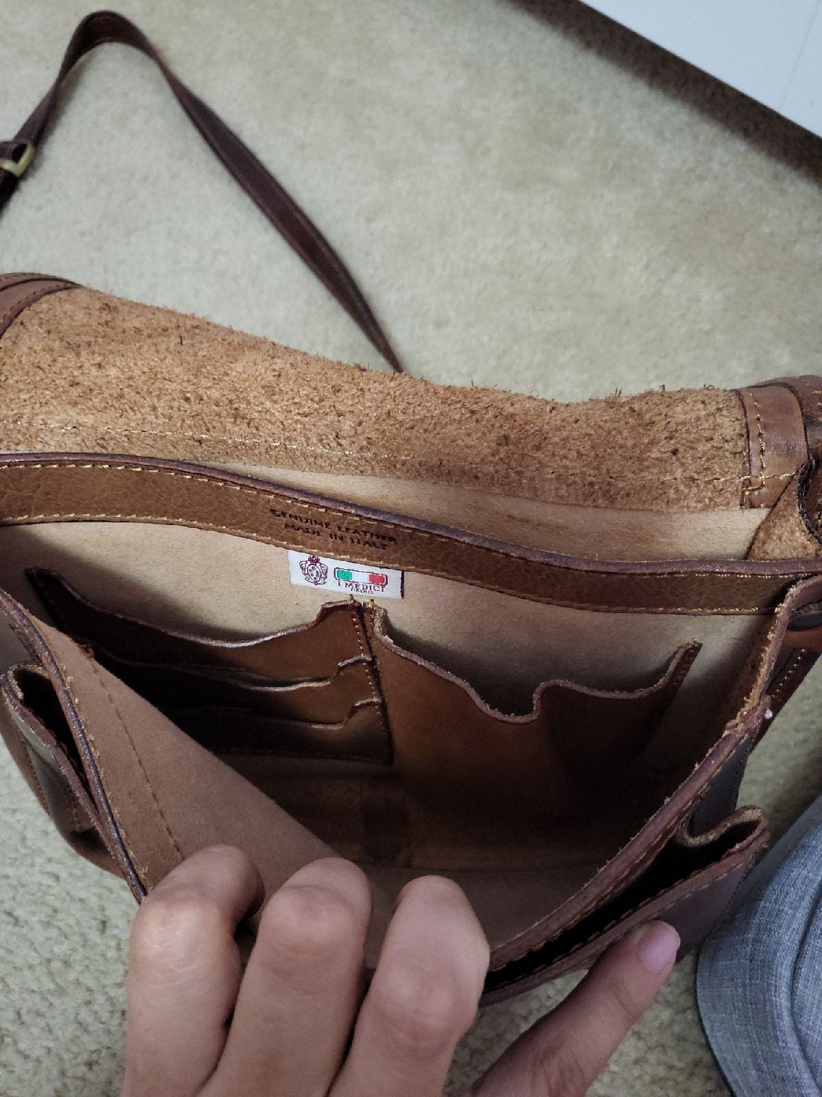 Leather crossbody bags shops
