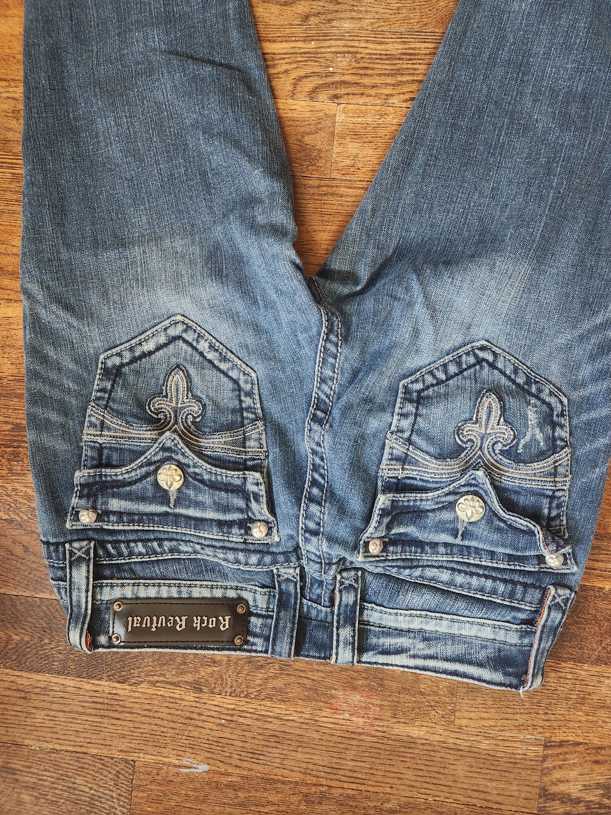 Womens rock revival jeans