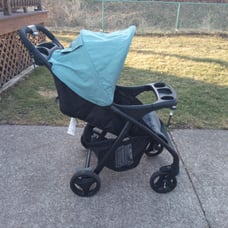 GRACO CONVERTIBLE TRAVEL STROLLER