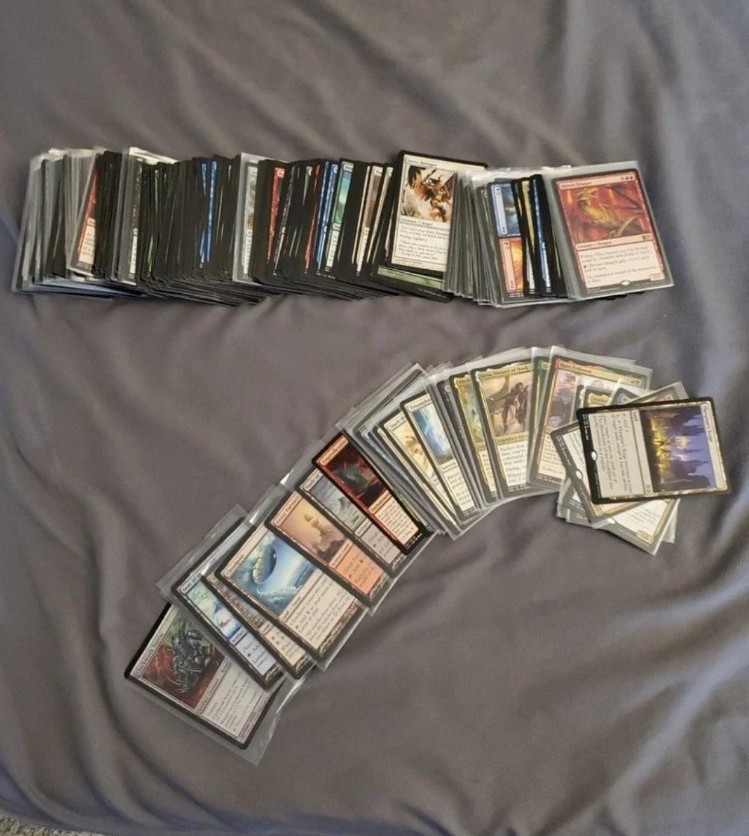 Over 300 cards. Only rares, mythic, foils and vintage