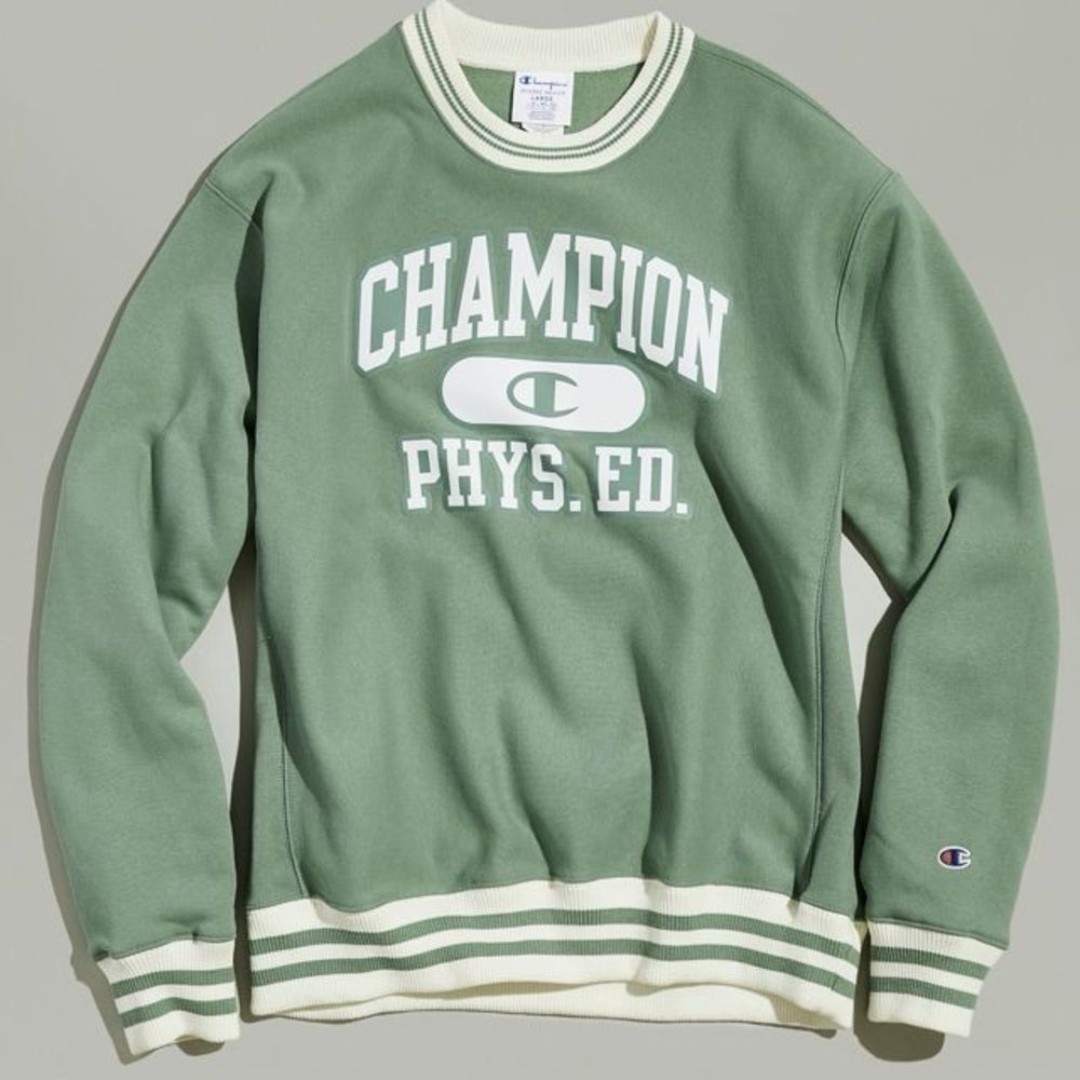 Champion x UO Team Reverse Weave Crew Neck Sweatshirt