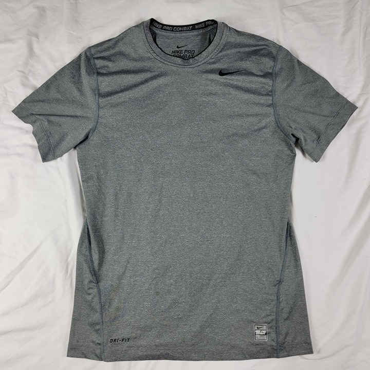 Nike Pro Combat Dri Fit Mens Medium Fitted T Shirt Gray Short Sleeve Athletic