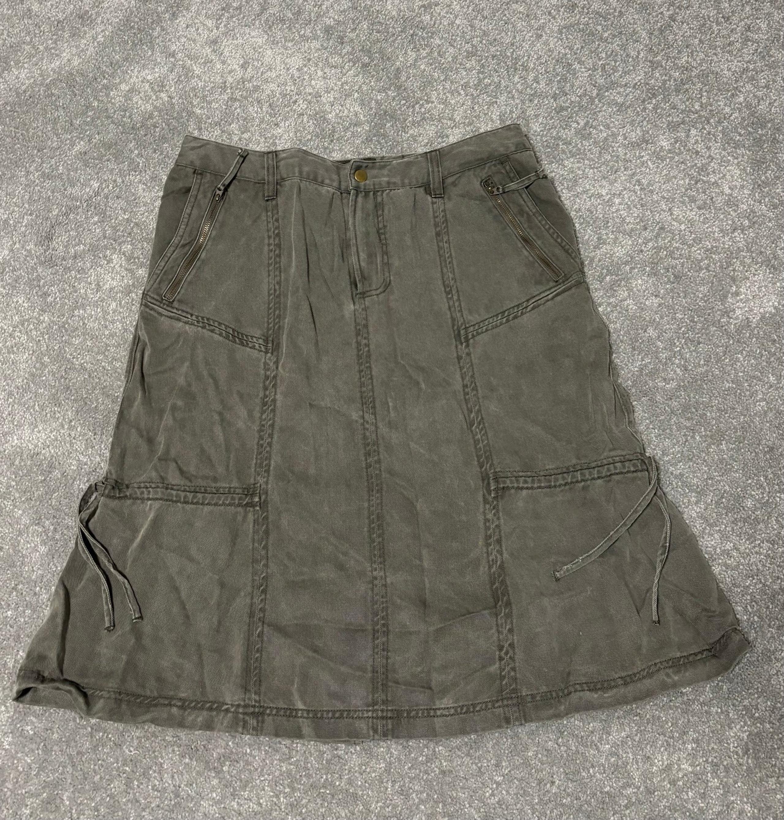 Athleta Tencel Faded Olive Green Midi Skirt, Size 10