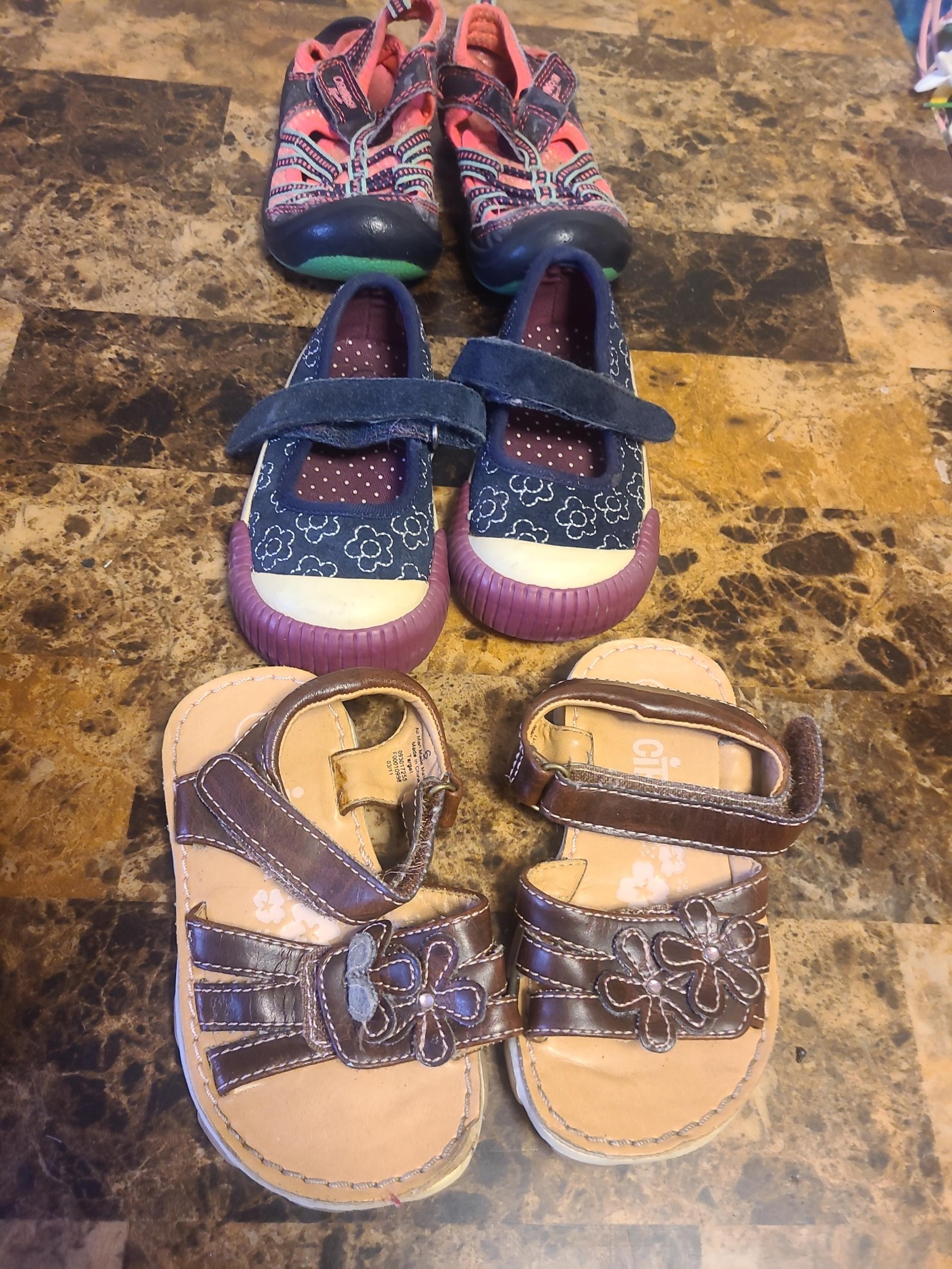 Toddler girls size 5 shoe lot