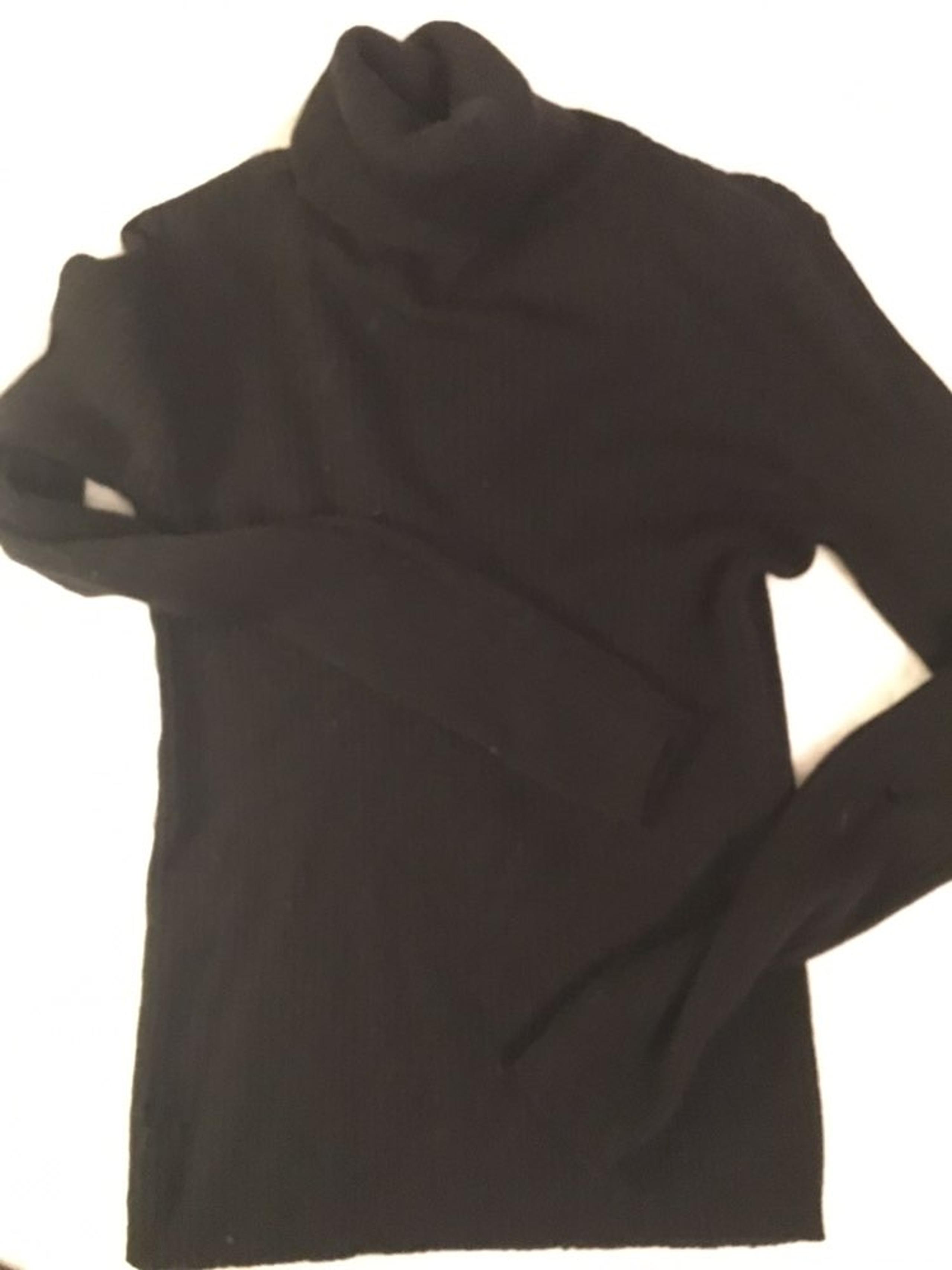 Turtleneck gap