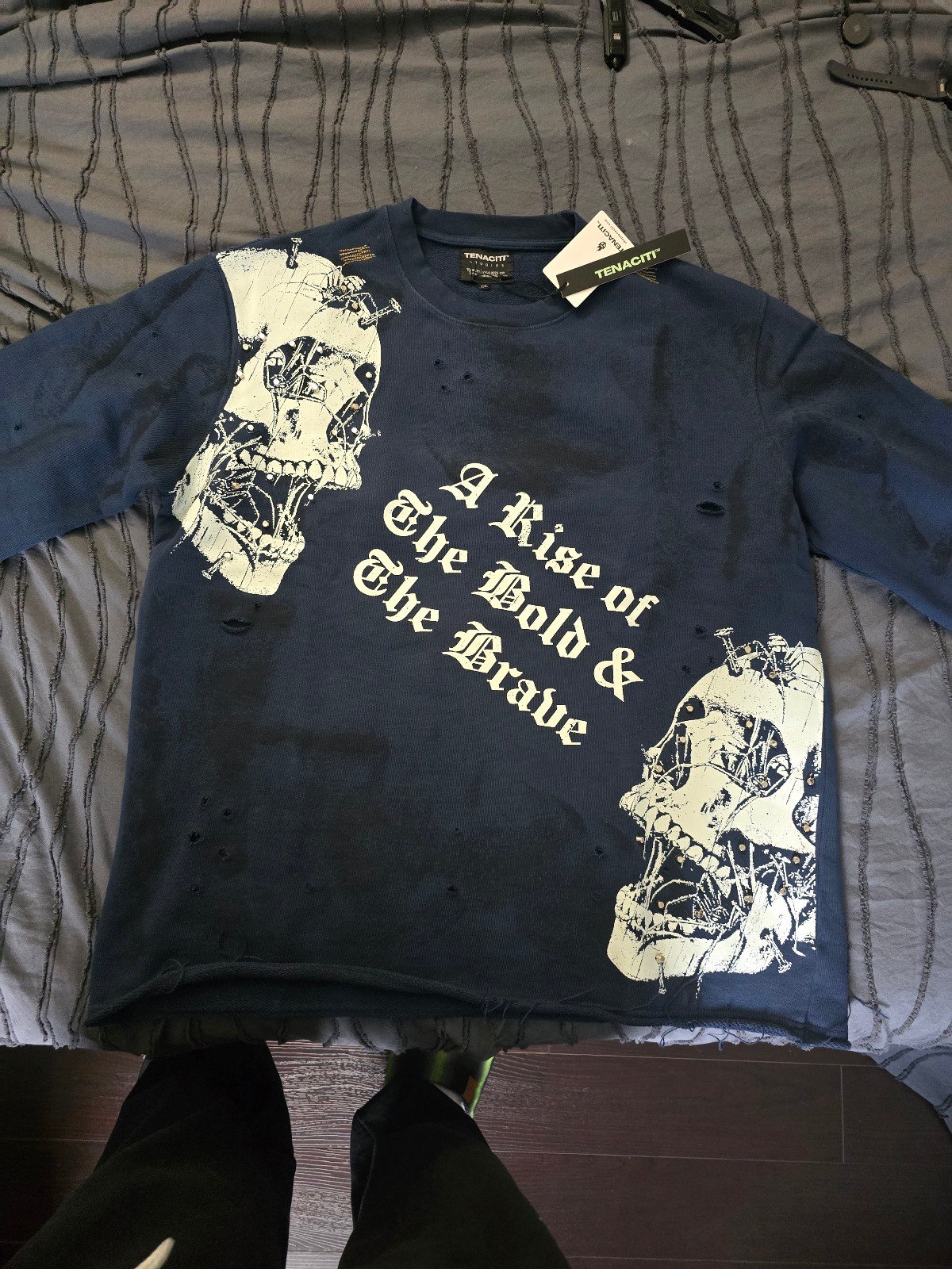 Tenaciti sweatshirt
