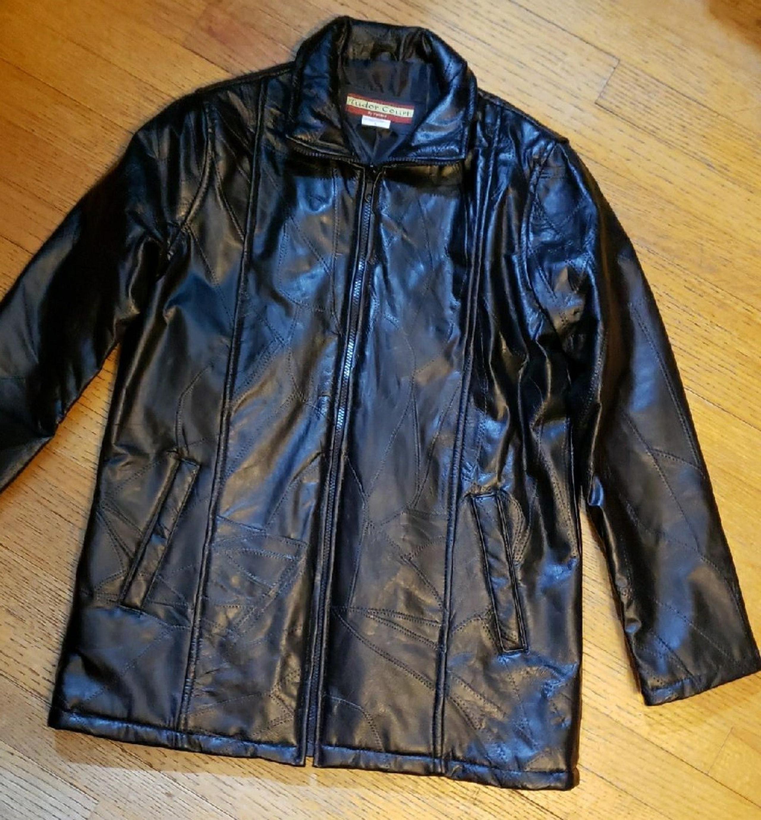 Jessica Simpson L Black Glossy (LRC)
