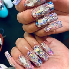 press on nails