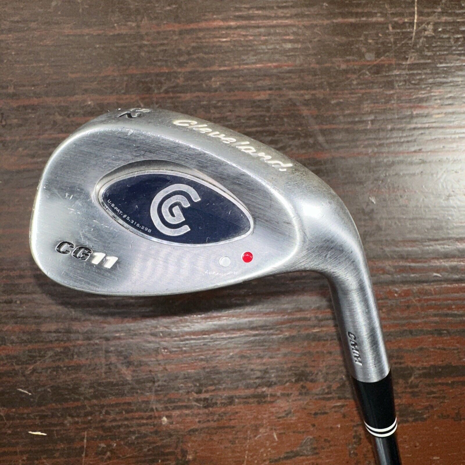 Cleveland CG11 CMM White/Red Dot 52* Gap Wedge (GW) Wedge Flex Steel Shaft