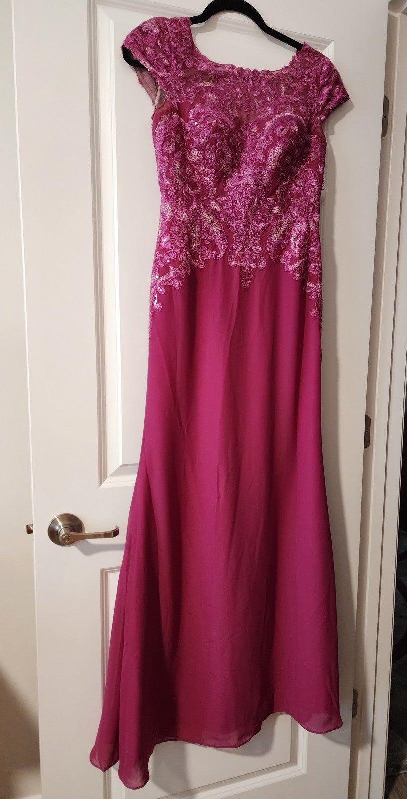 JJHouse NEW floor length evening dress