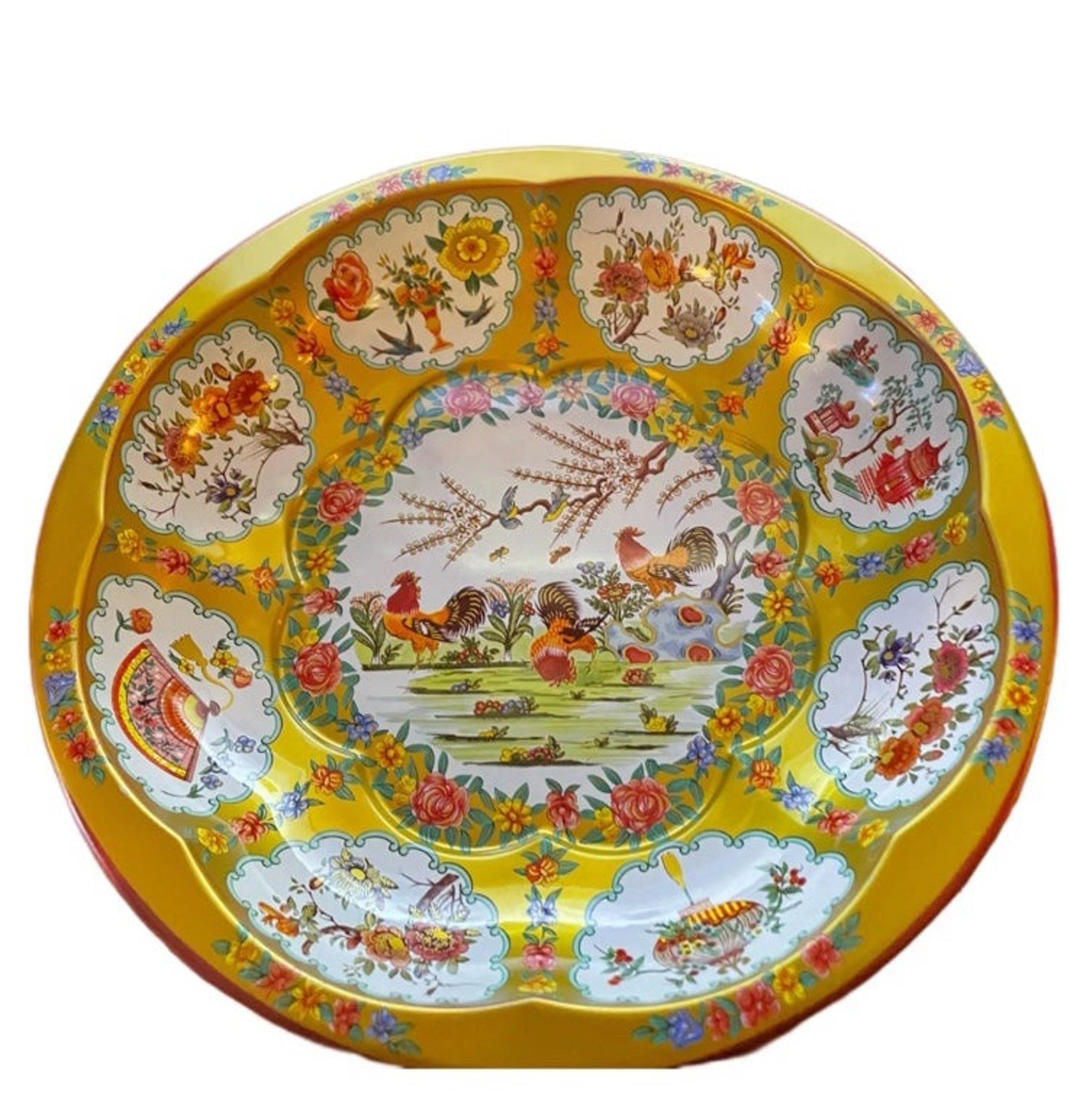 Vintage Daher Decorated Ware Scalloped Tin Bowl 3 Roosters Made in England 1971