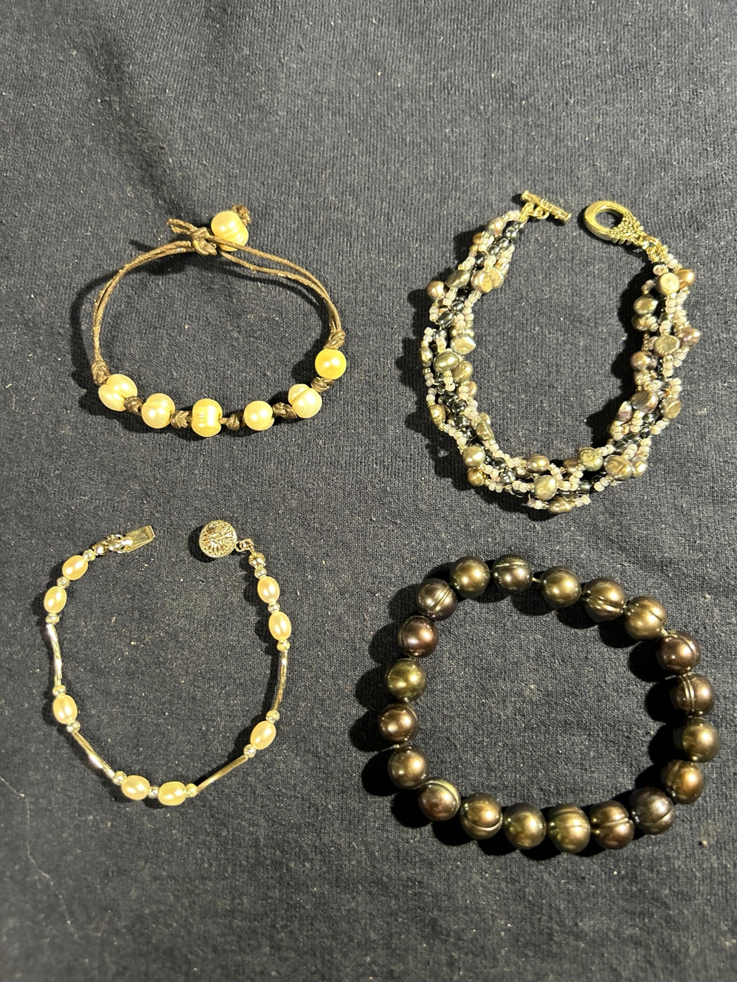 Pearl Bracelet Lot