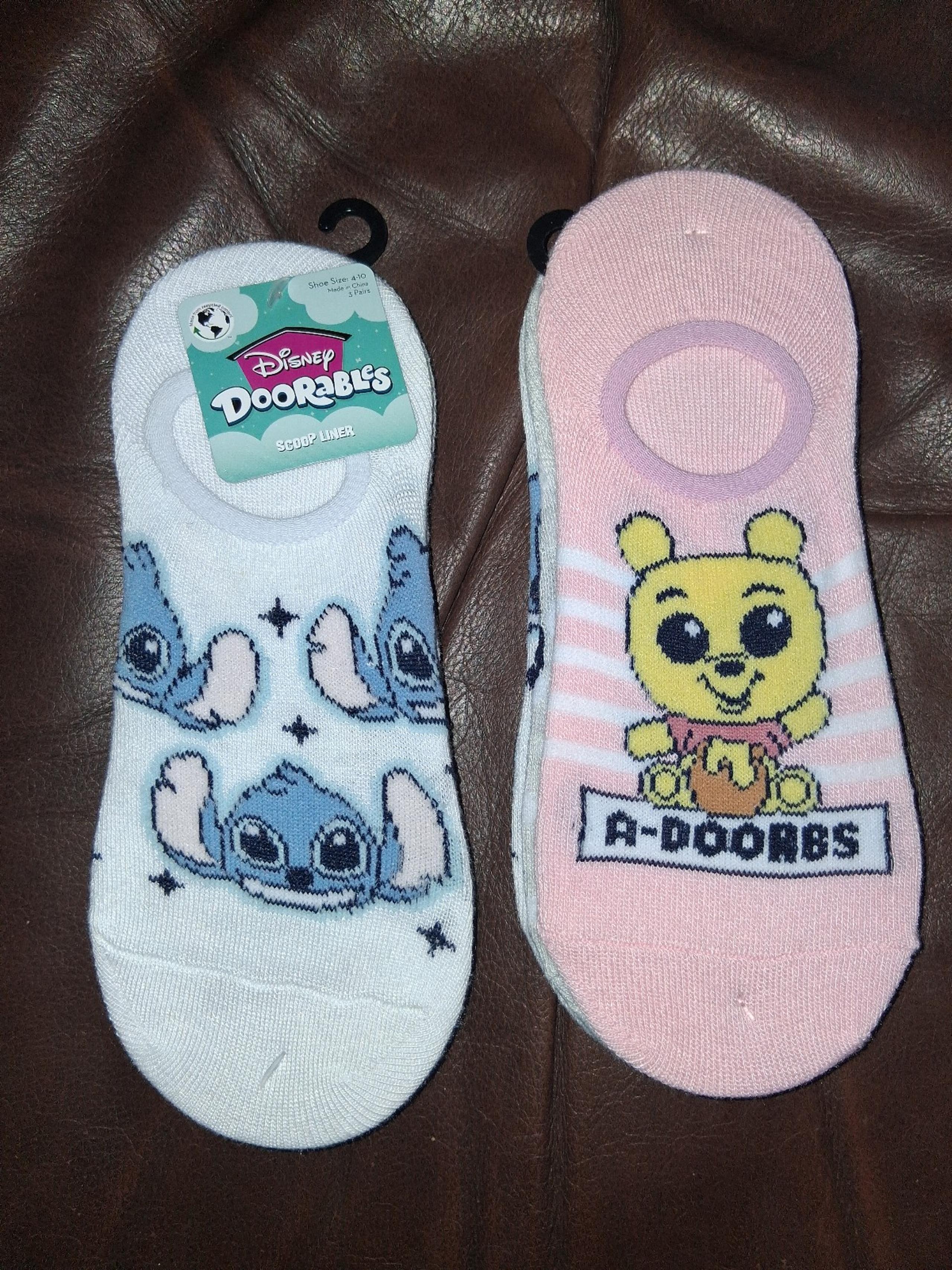 2 packs of doorables socks