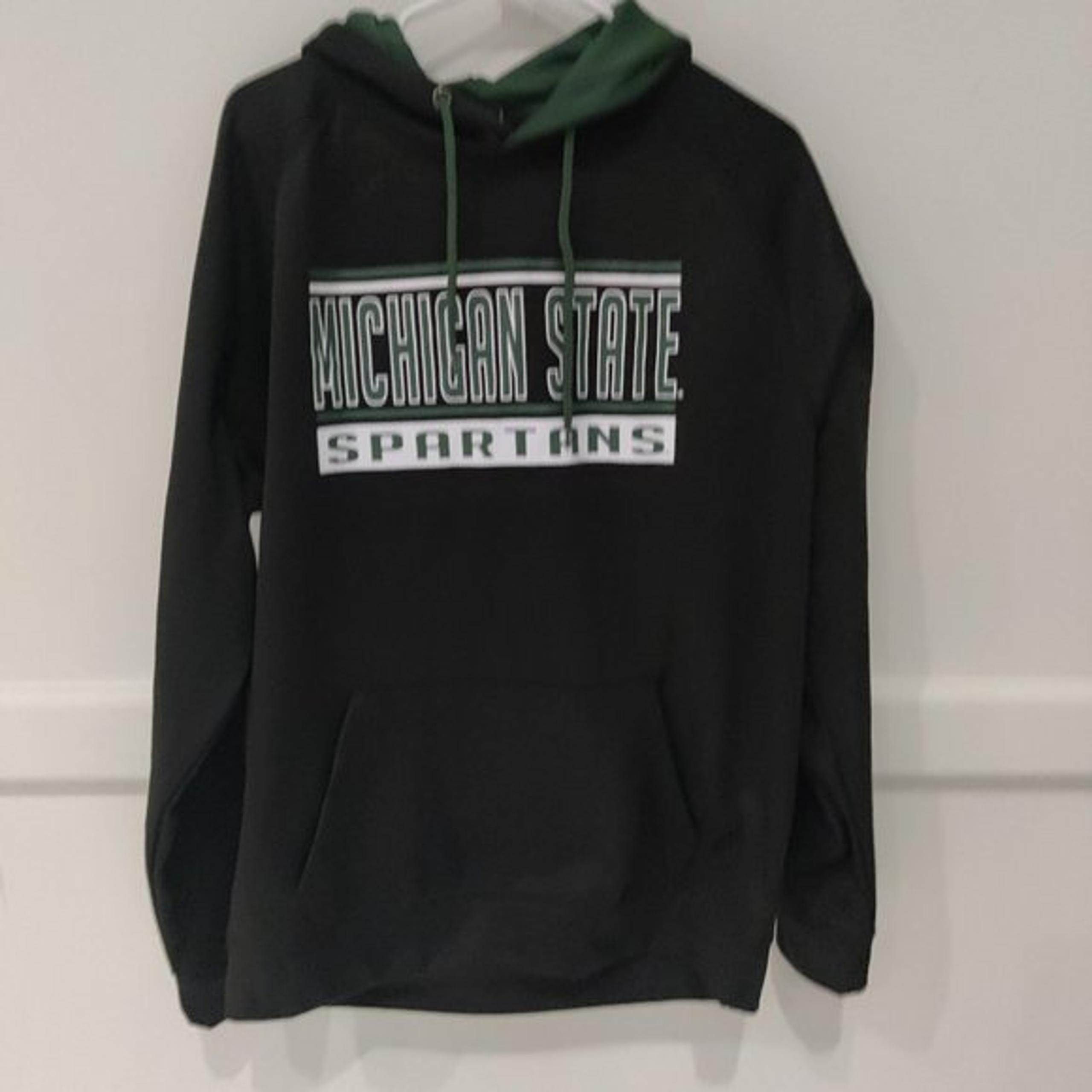 Colosseum Men's Michigan State Spartans Black Pullover Hoodie Large 6D044