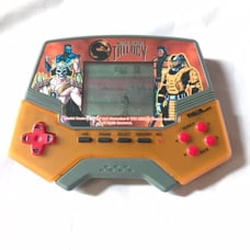 Vintage Mortal Kombat Trilogy Tiger Electronics handheld RARE