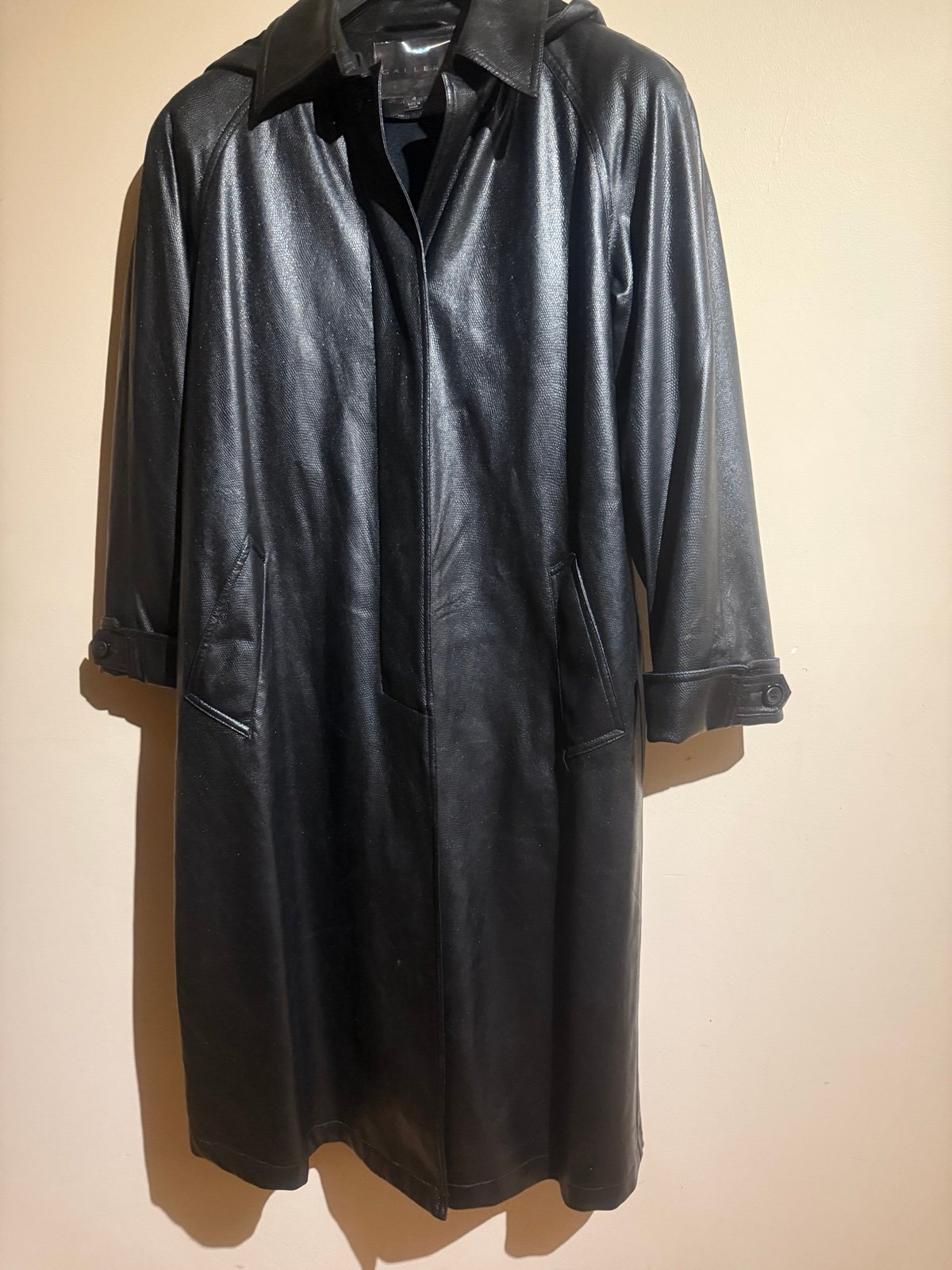 Gallery Women’s size 4 Leather Trench Coat