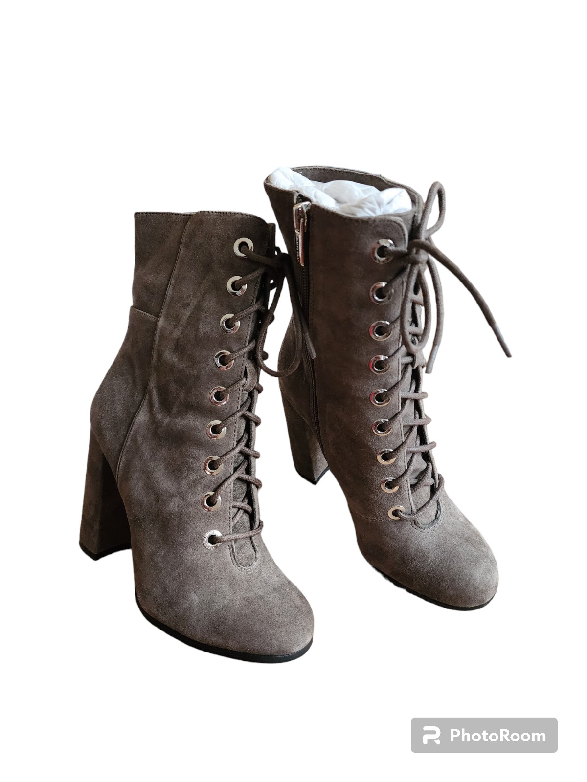 ☆VINCE CAMUTO GREYSTONE COW SPLIT SUEDE BOOTIES☆