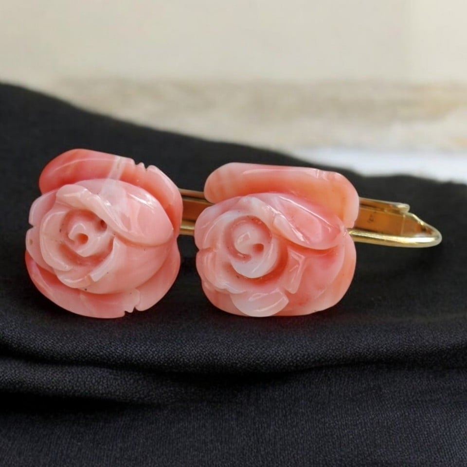 Antique angelskin coral.rose earrings