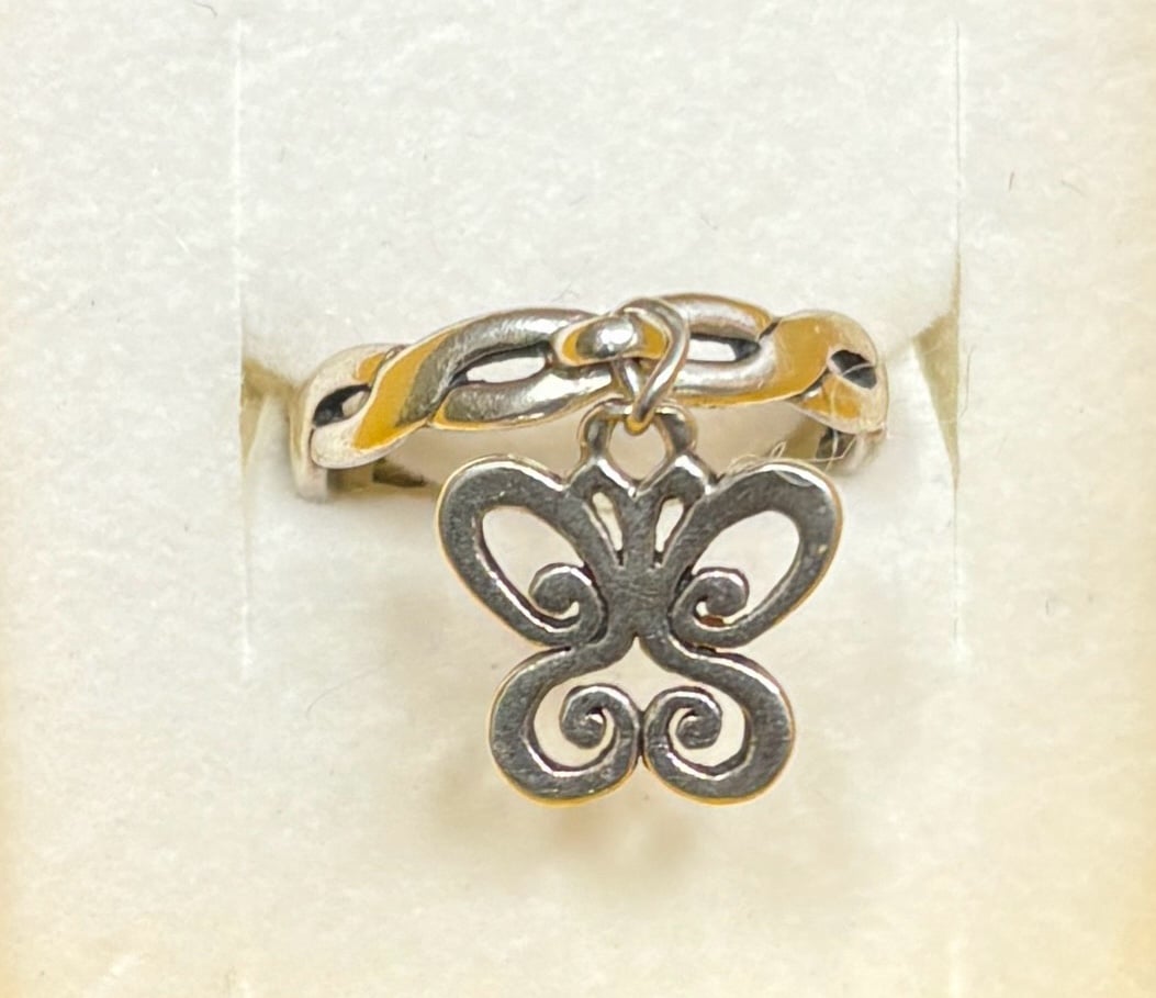 James Avery Retired Sterling Silver Dangle Butterfly Charm Ring Size 6