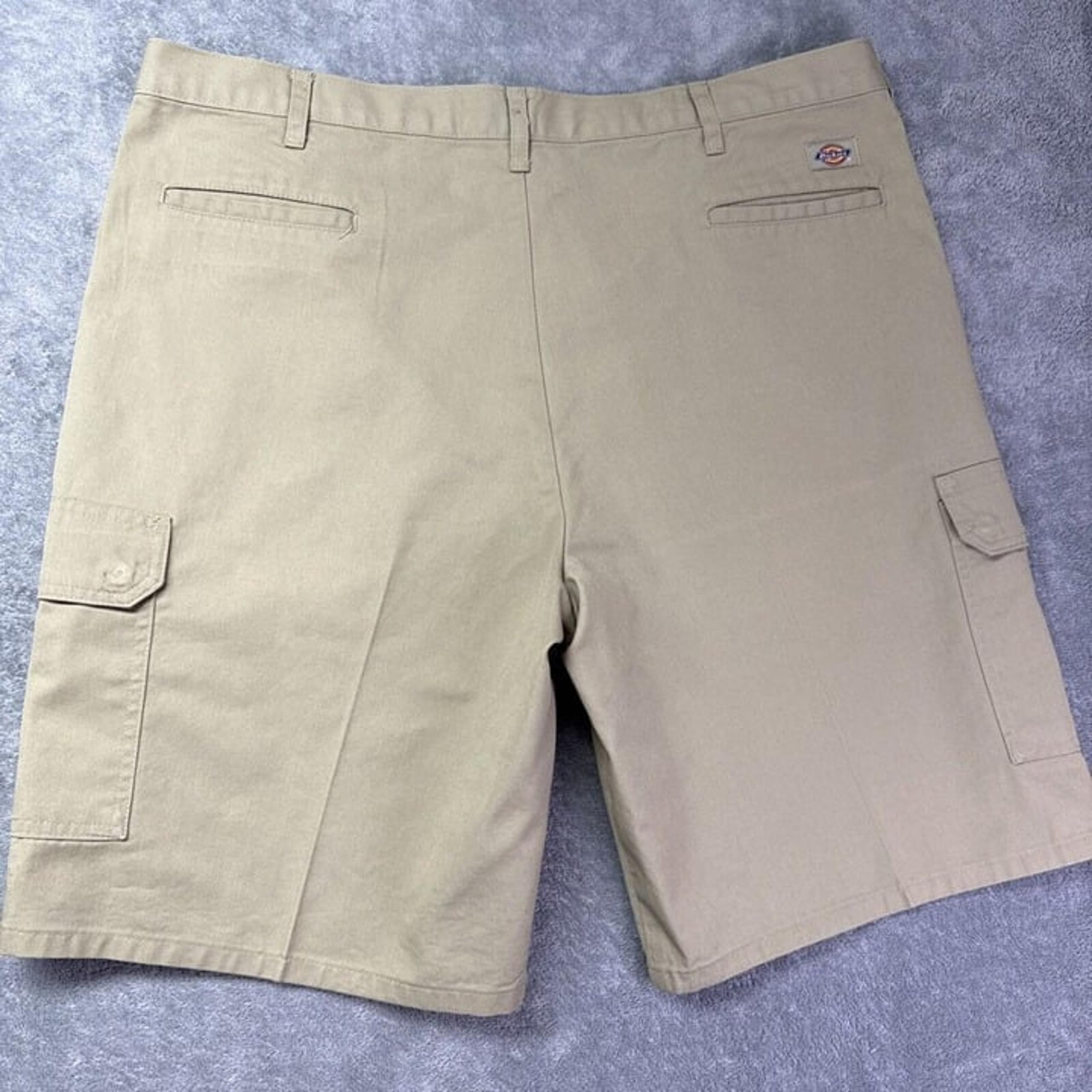Dickies LR600DS 42/ 11" Regular Fit Industrial Cargo Shorts