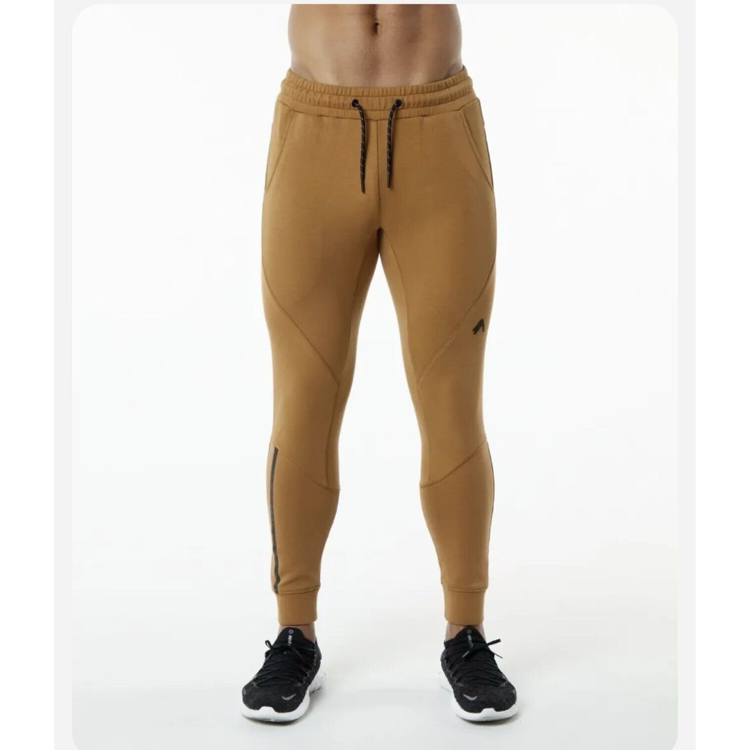 Alphalete Men’s Cuffed Jogger – Almond, Size Medium