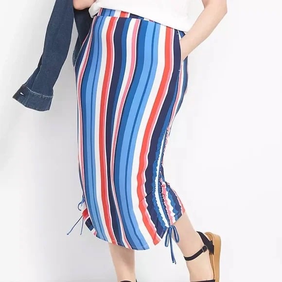 Lane Bryant Side Ruched Midi Skirt NWT Size 26/28