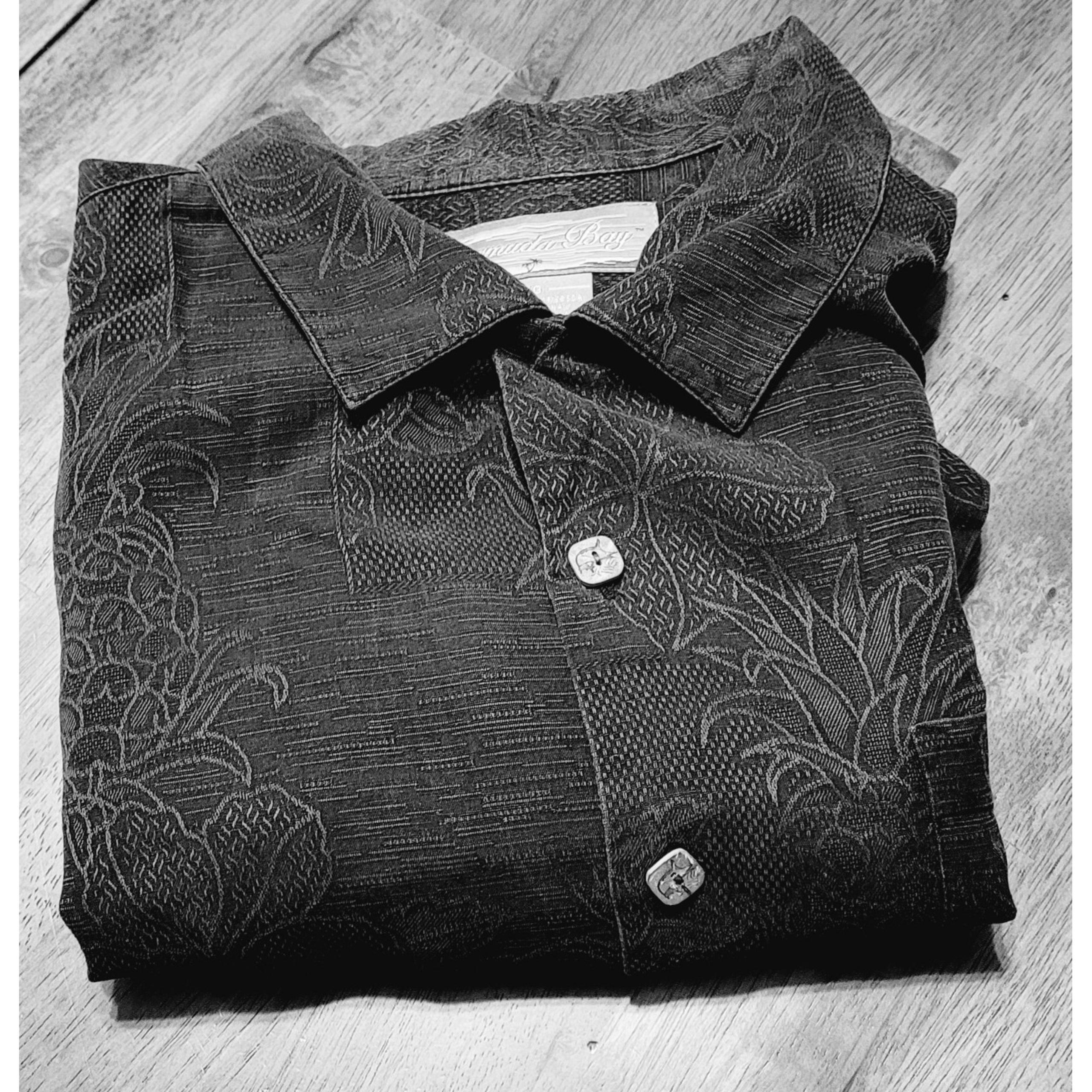 Bermuda Bay Shirt Mens Large Black Silk Jacquard Hawaiian Aloha Beach Resort