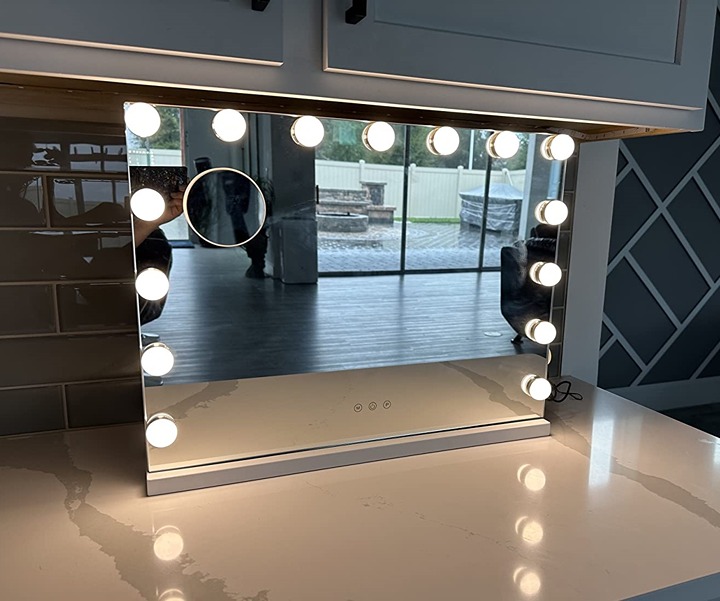 NEW Large Hollywood Lighted Makeup Mirror with 15 Dimmable LED Bulbs