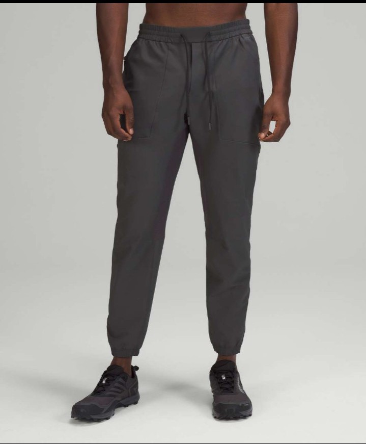 Lululemon Men's LICENSE TO TRAIN Jogger, GRAPHITE GREY, Size XS, LM5AEGS, NWT