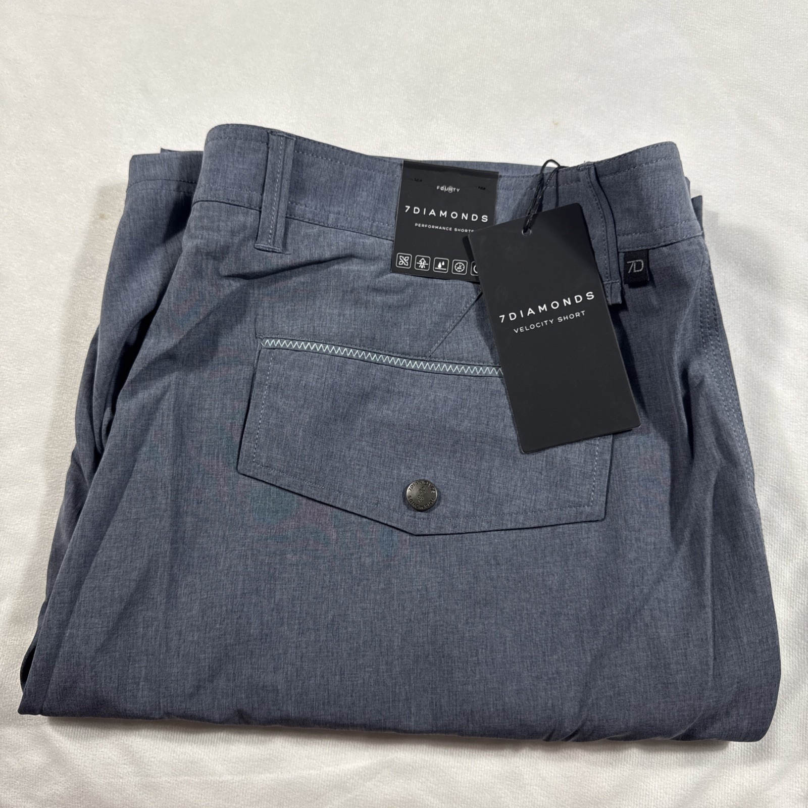 7 Diamonds 4 Way Stretch Velocity Performance Shorts Men's Size 40 Slate 10" NWT