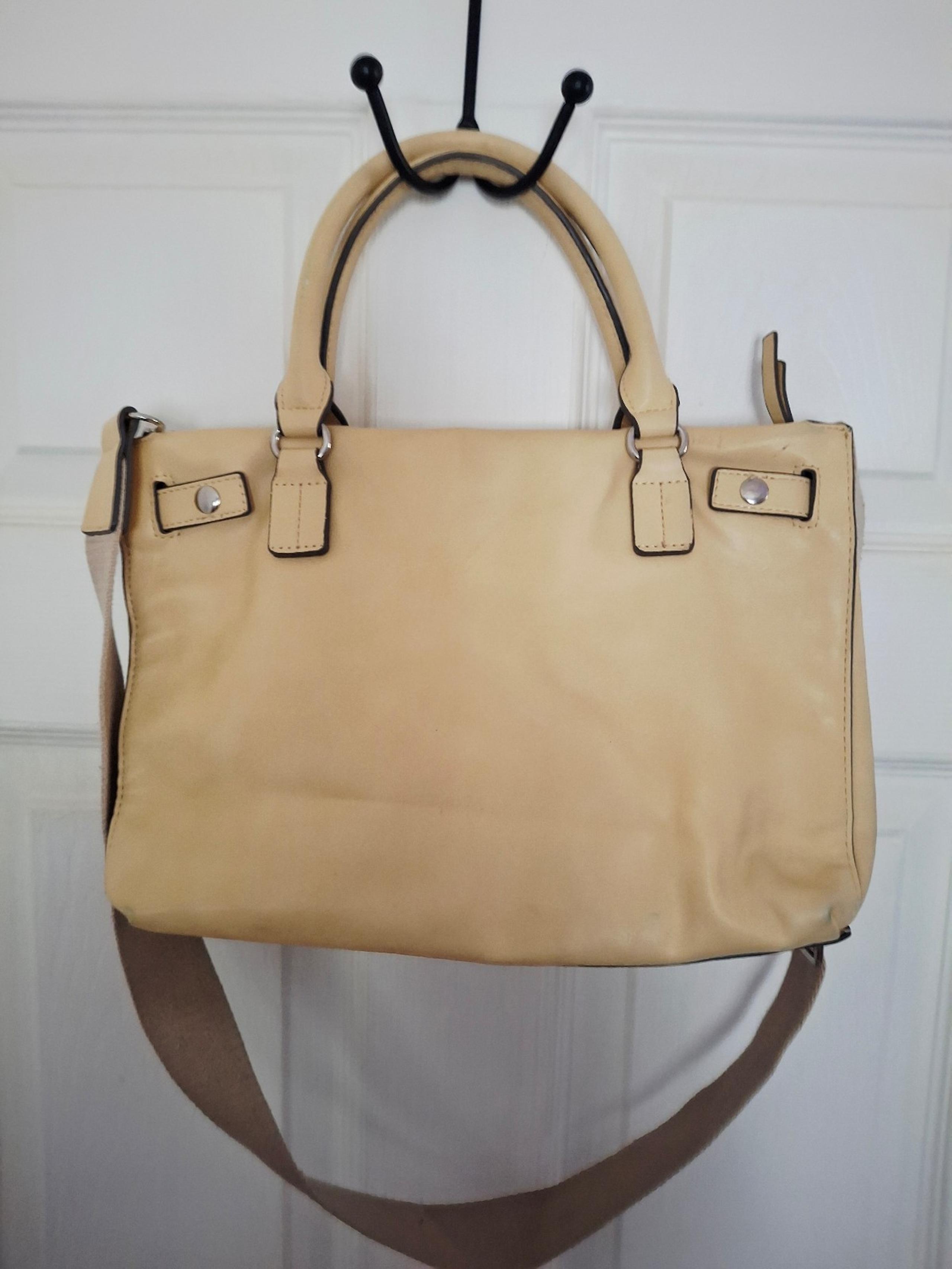 Reaction Kenneth Cole Pale Yellow Shoulder Crossbody Bag