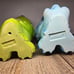 2 Polyresin Exhart Blue &Green Parrot Birds Tropical Figurine Statues