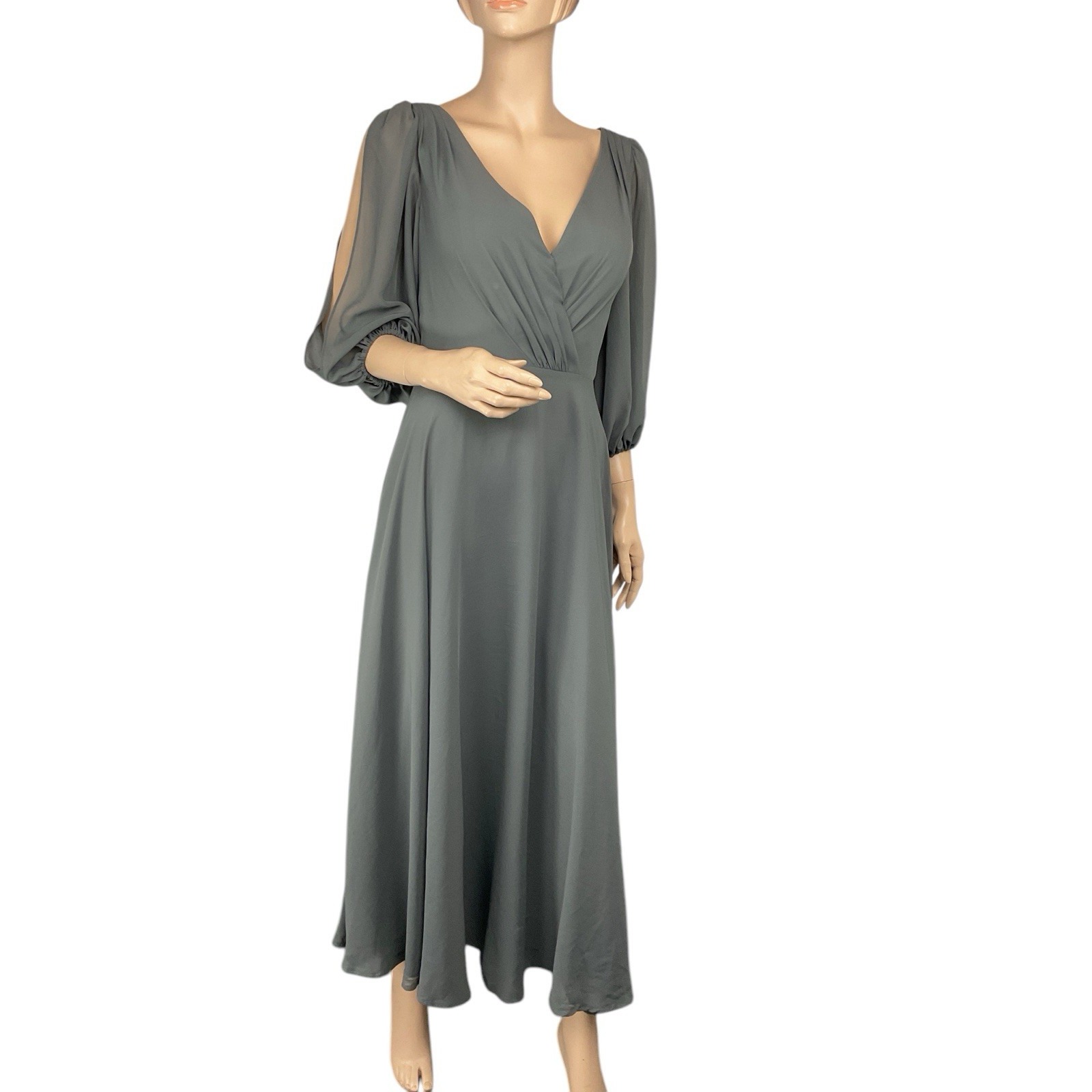 jj House Grey A-Line V-Neck Ruched Mother Of The Bride Dress Size Large