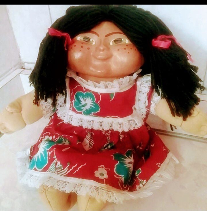 VINTAGE HAWAIIAN TARA PATCH DOLL 1984