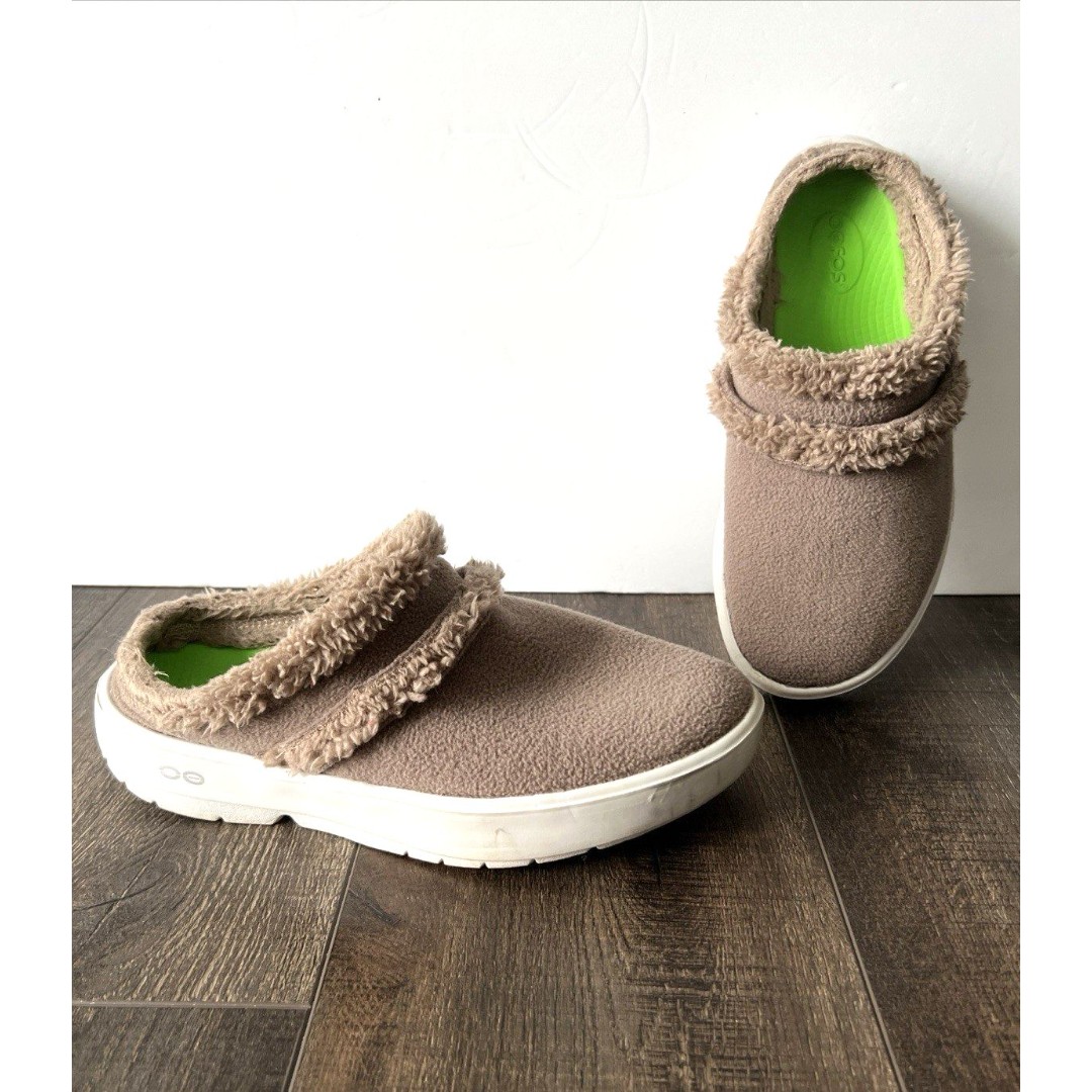 Oofos Women Oocoozie Mule Shoe Chocolate 9/EU40 Slip On Slide On Comfy Recovery