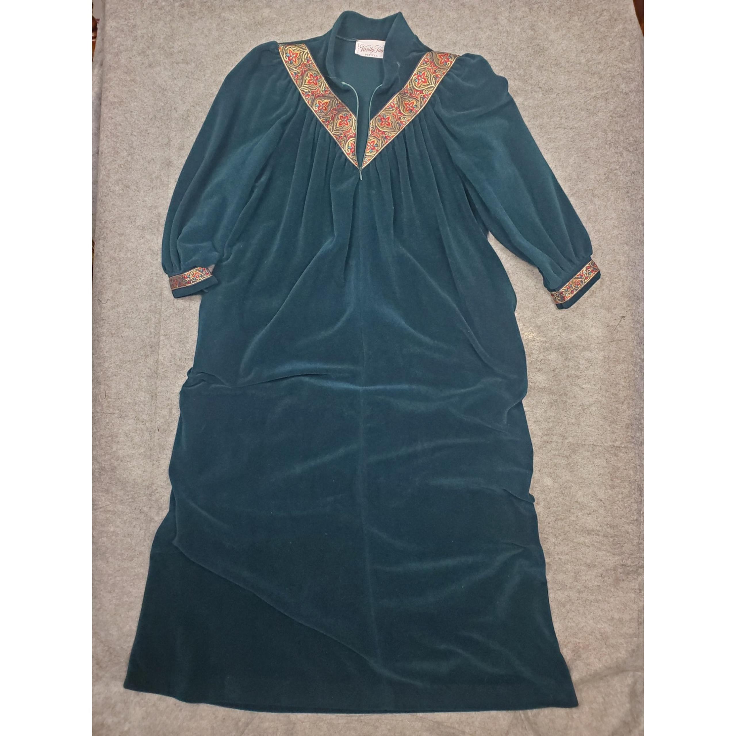 VTG Women's Vanity Fair Petites S Emerald Green Robe House Coat Ribbon Detail